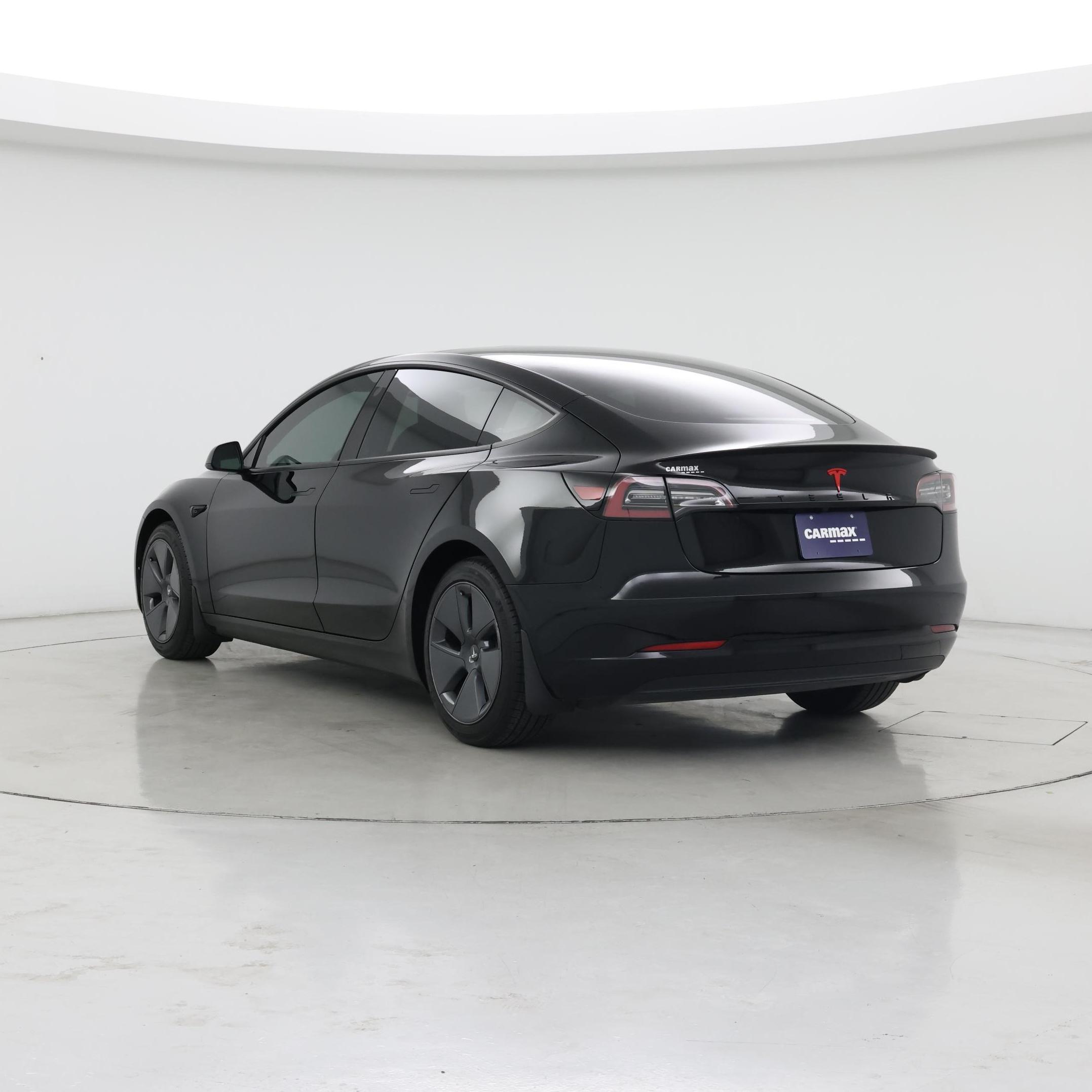 Thumbnail: 2023 Tesla Model 3 - 2
