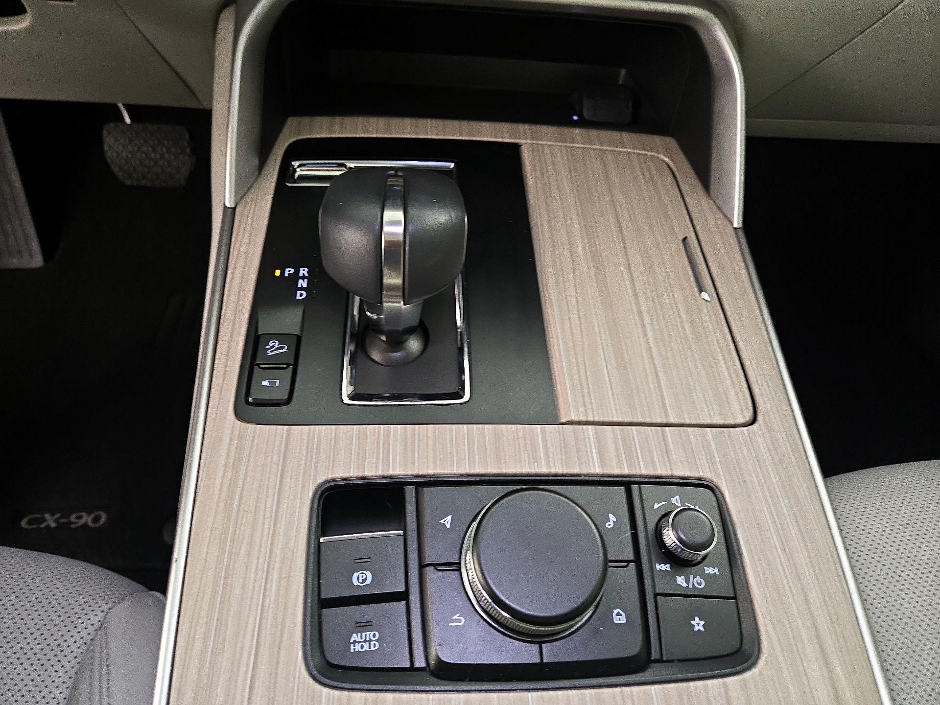 Thumbnail: 2024 Mazda CX-90 - 17