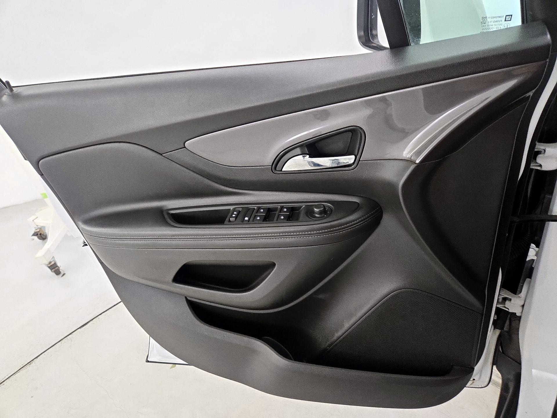 Thumbnail: 2020 Buick Encore - 12