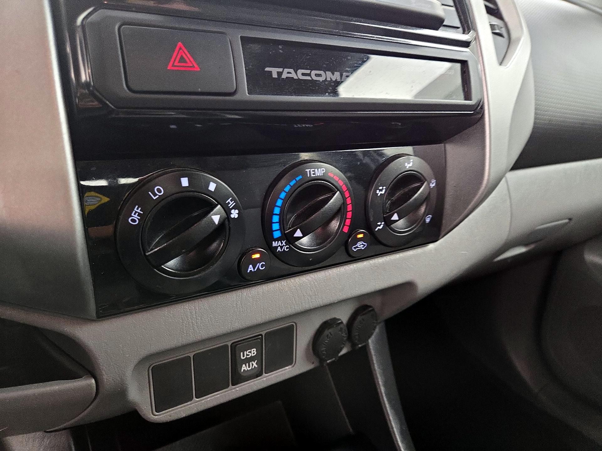 Thumbnail: 2015 Toyota Tacoma - 16