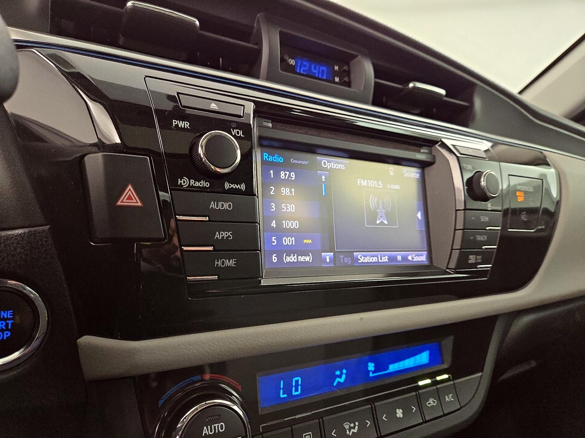 Thumbnail: 2016 Toyota Corolla - 15