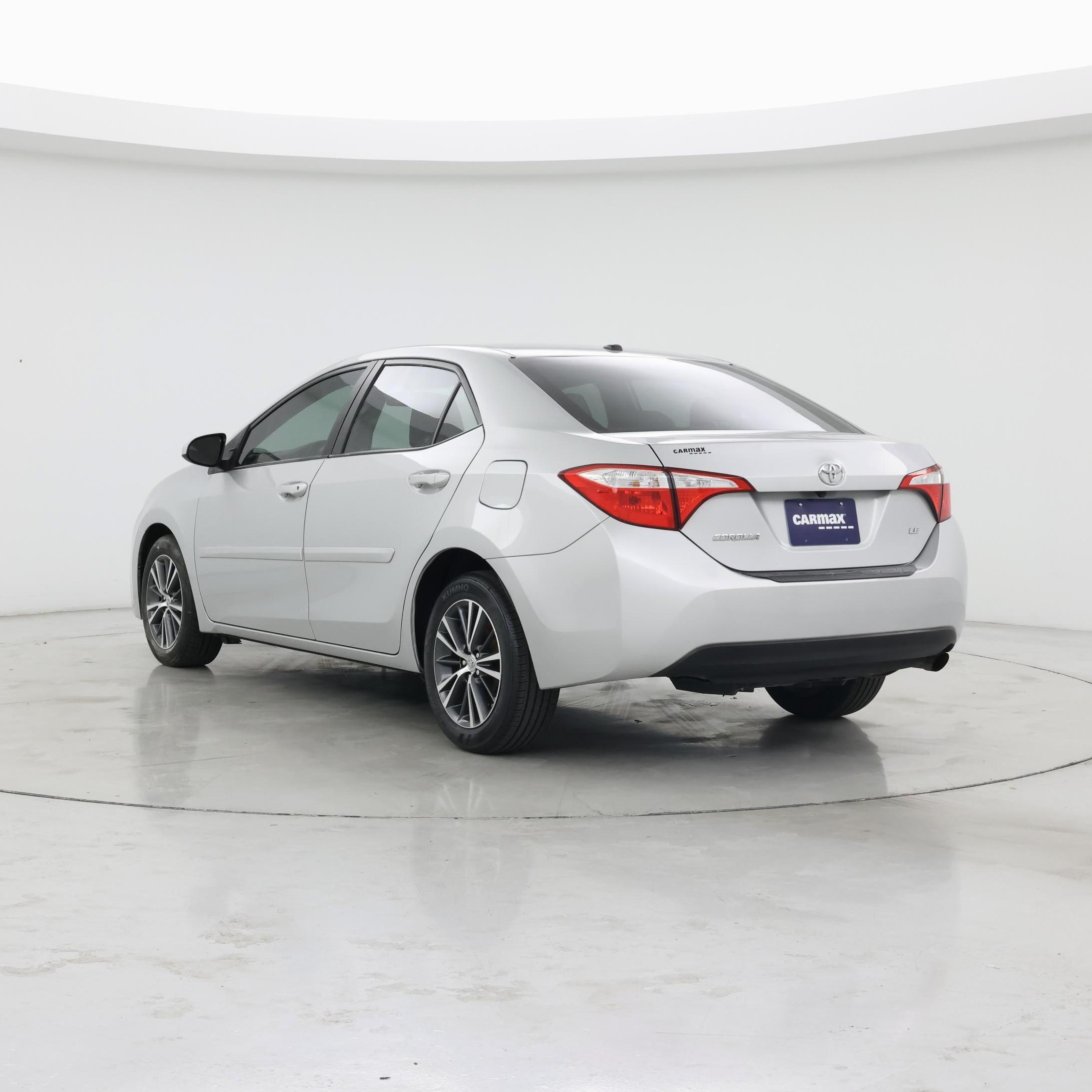 Thumbnail: 2016 Toyota Corolla - 2