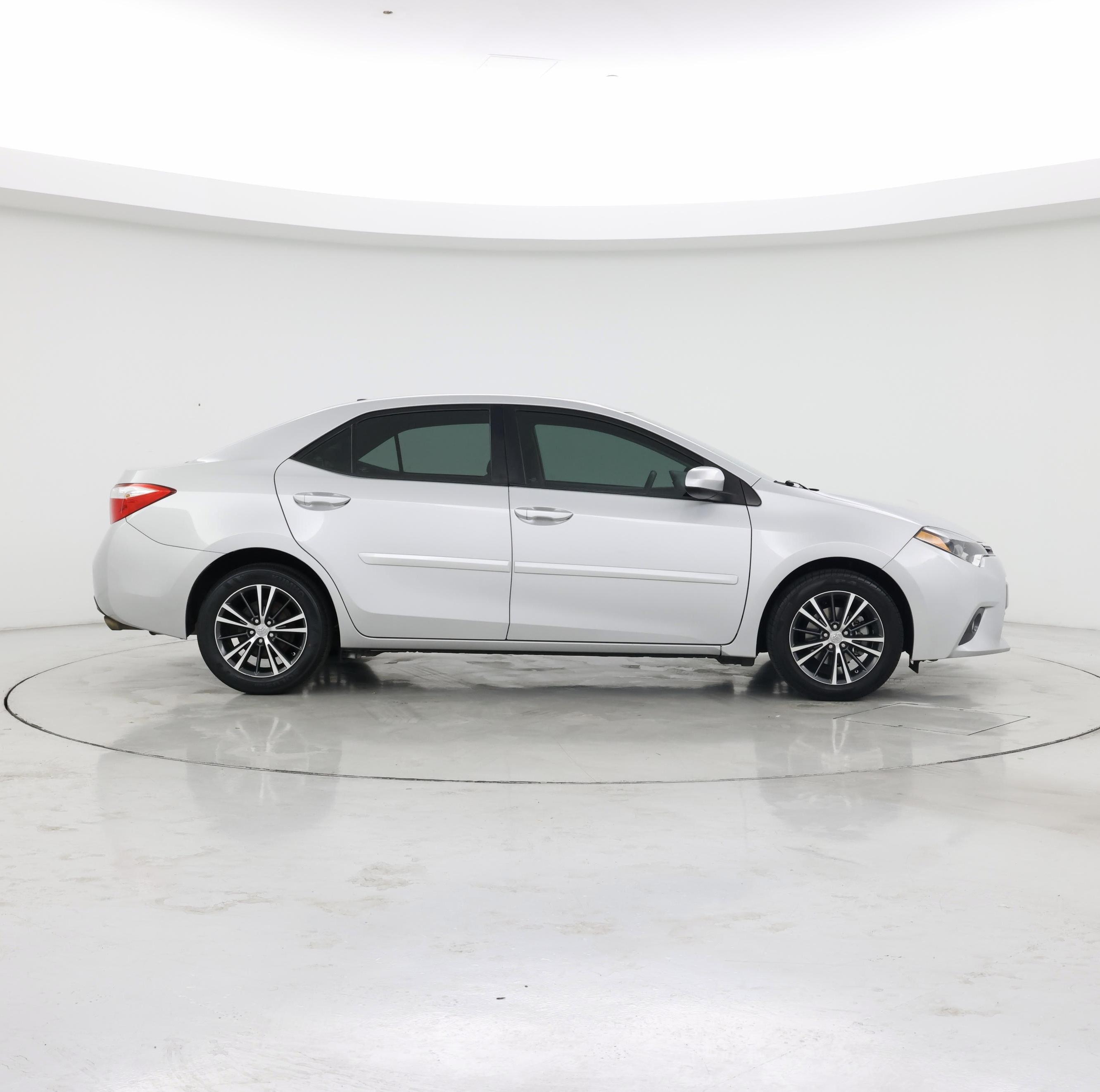 Thumbnail: 2016 Toyota Corolla - 7