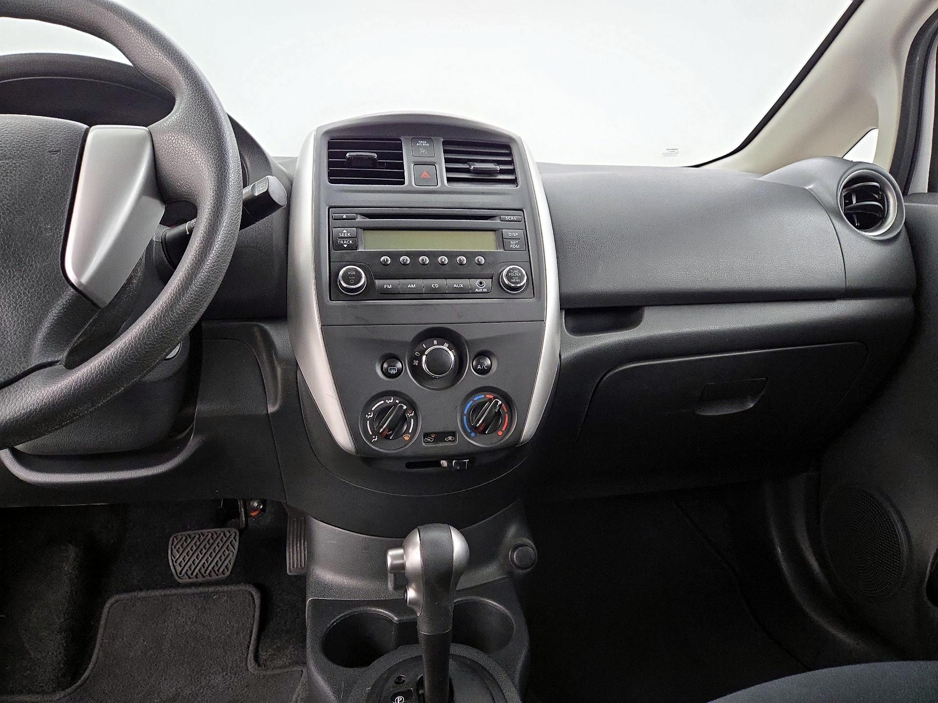 Thumbnail: 2018 Nissan Versa Note - 9