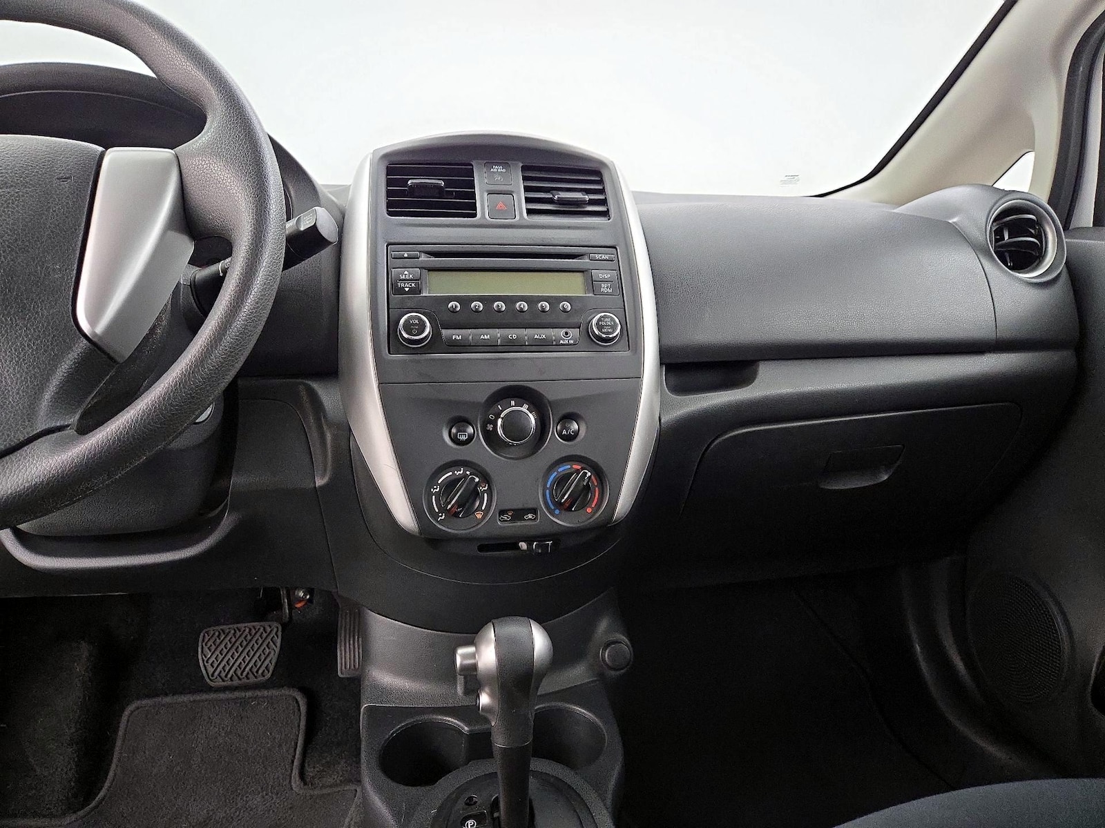 2018 Nissan Versa Note S - Photo 10