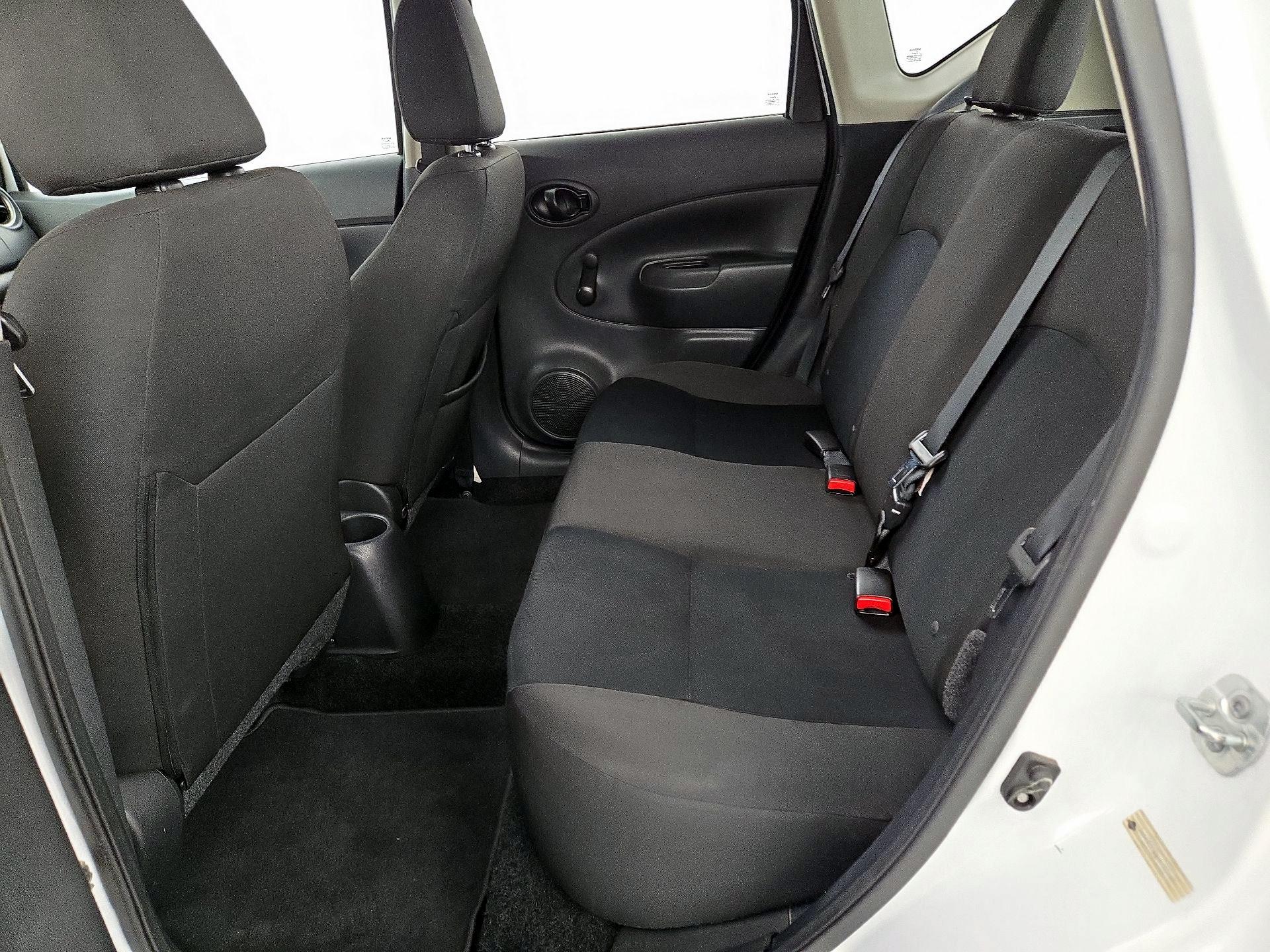 Thumbnail: 2018 Nissan Versa Note - 17