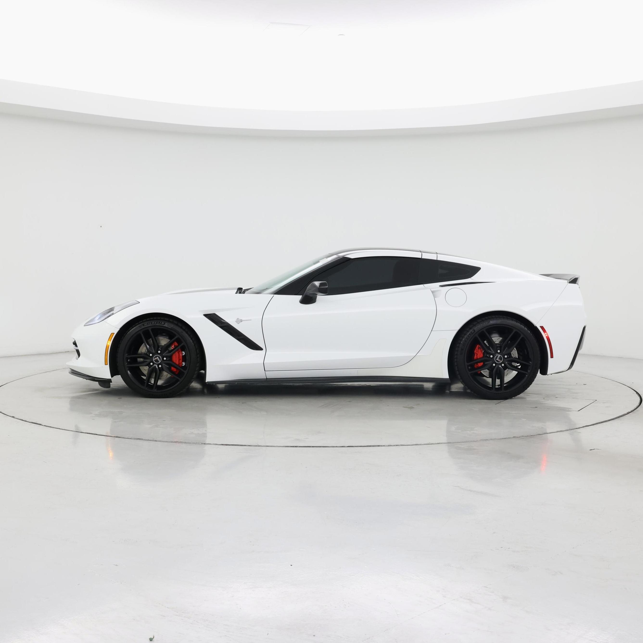 Thumbnail: 2018 Chevrolet Corvette - 3