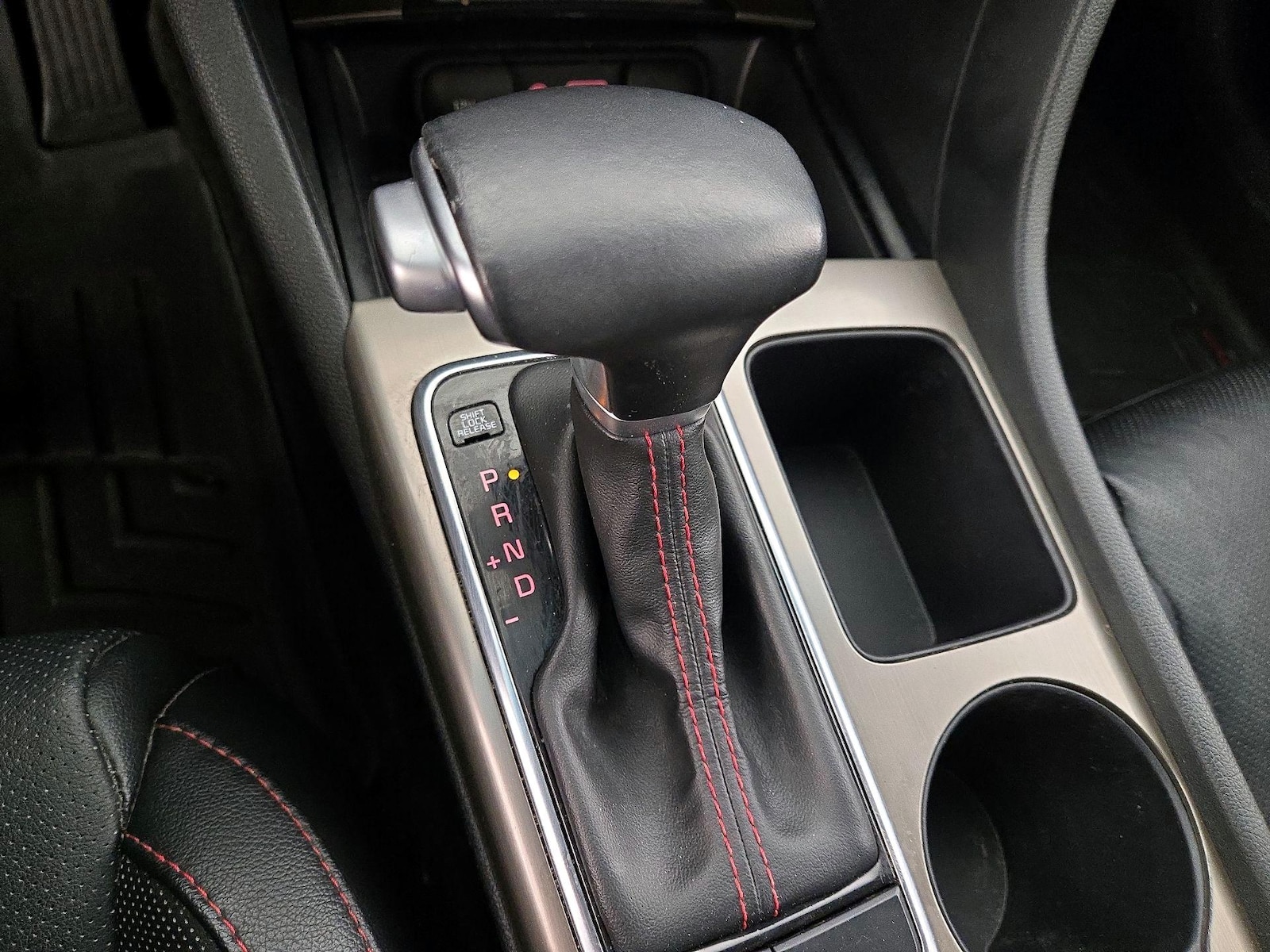 2018 Kia Optima SX - Photo 18