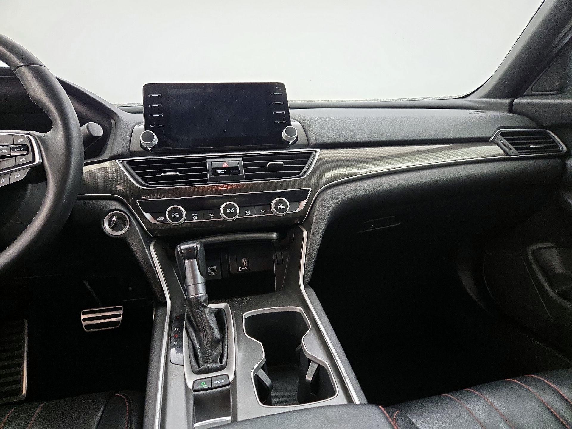Thumbnail: 2020 Honda Accord - 9