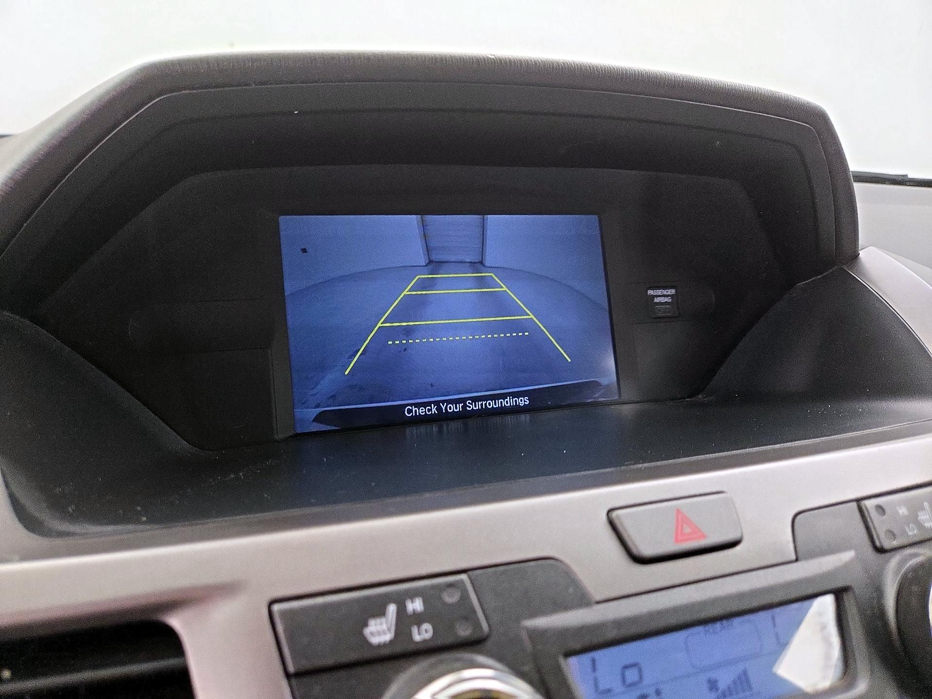Thumbnail: 2016 Honda Odyssey - 14