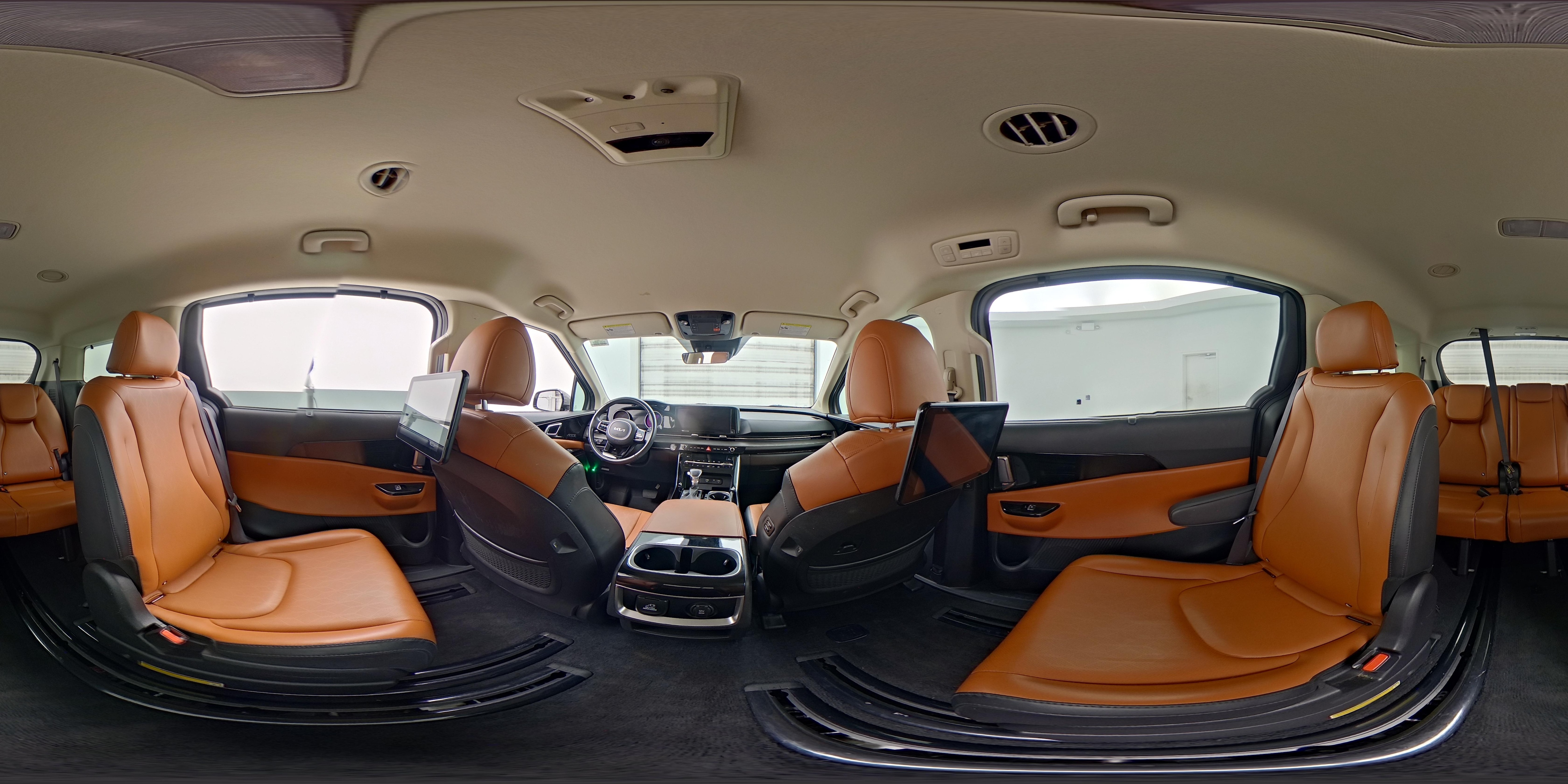 2022 Kia Carnival SX - Photo 26