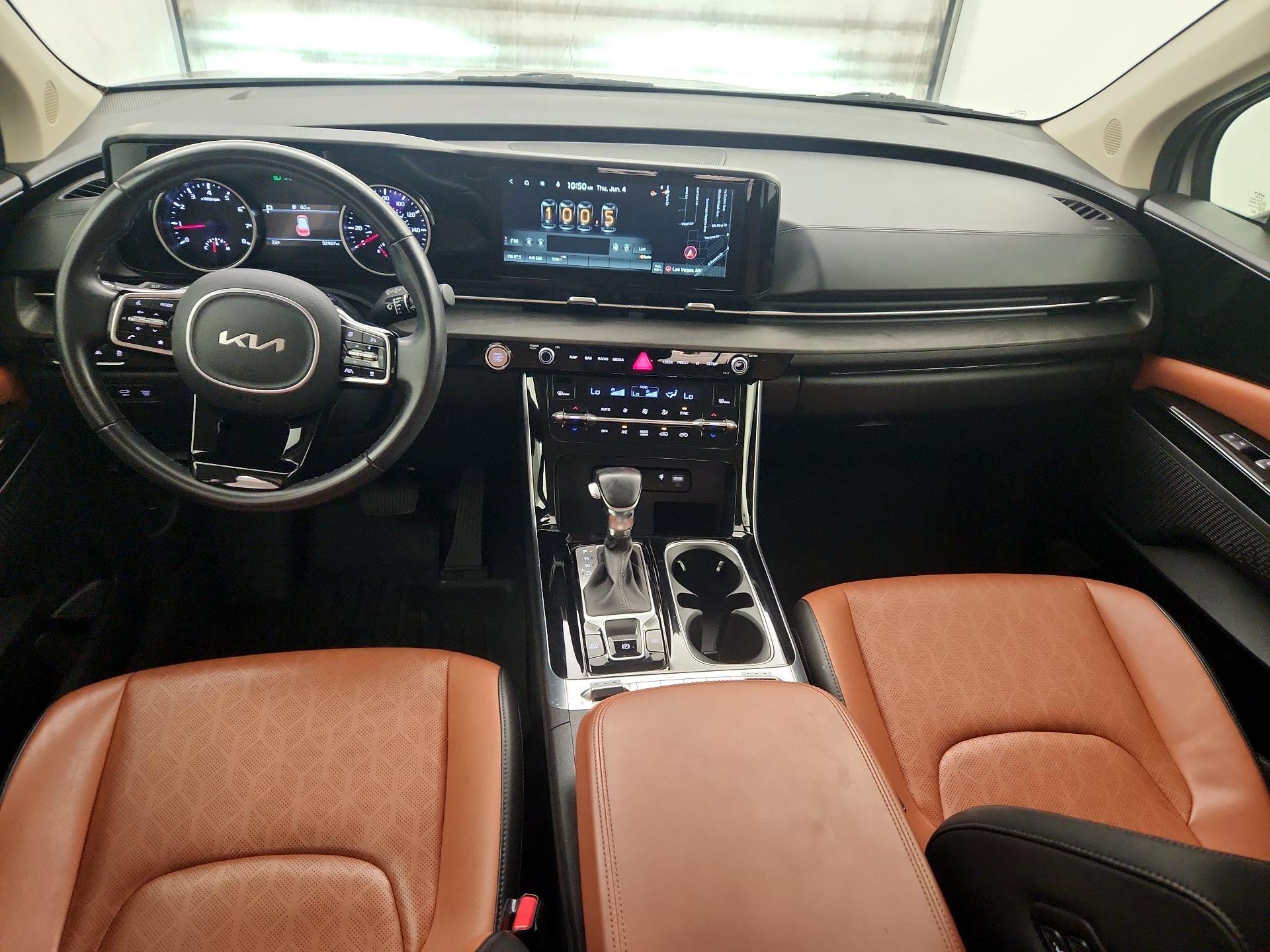 Thumbnail: 2022 Kia Carnival - 9