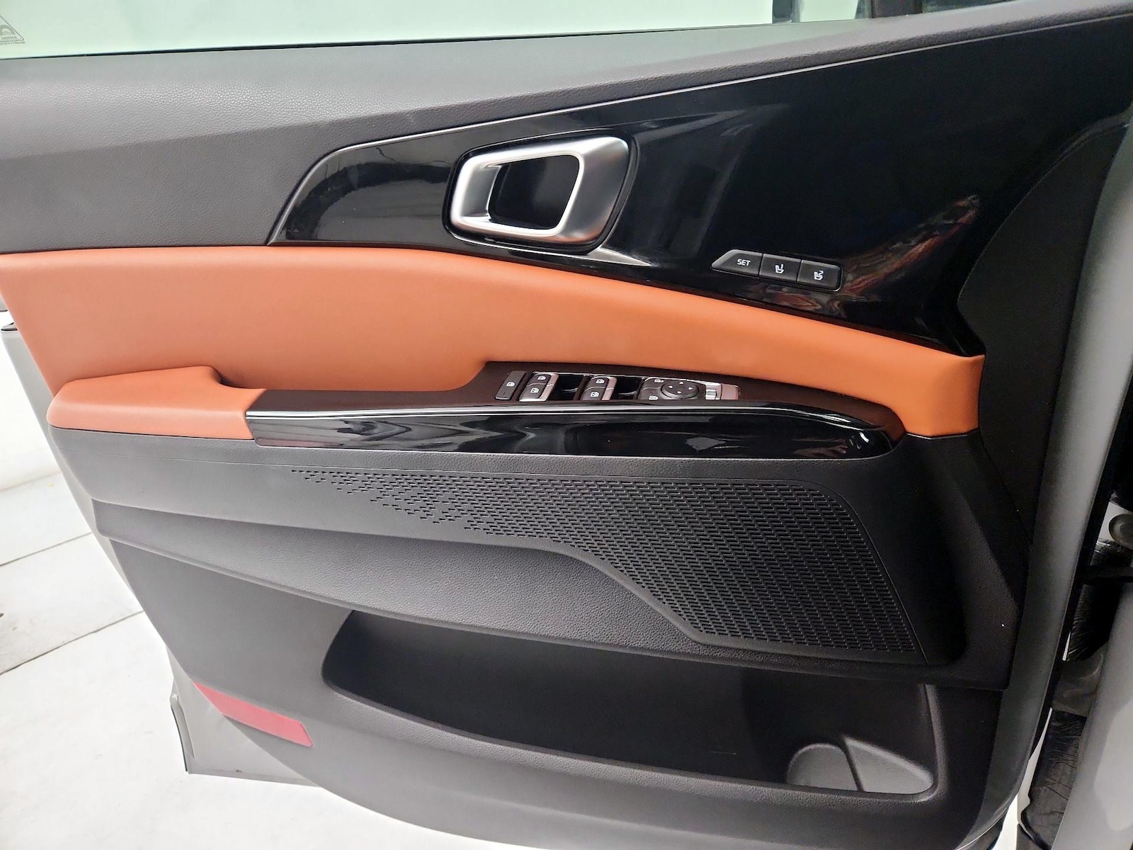 2022 Kia Carnival SX - Photo 13