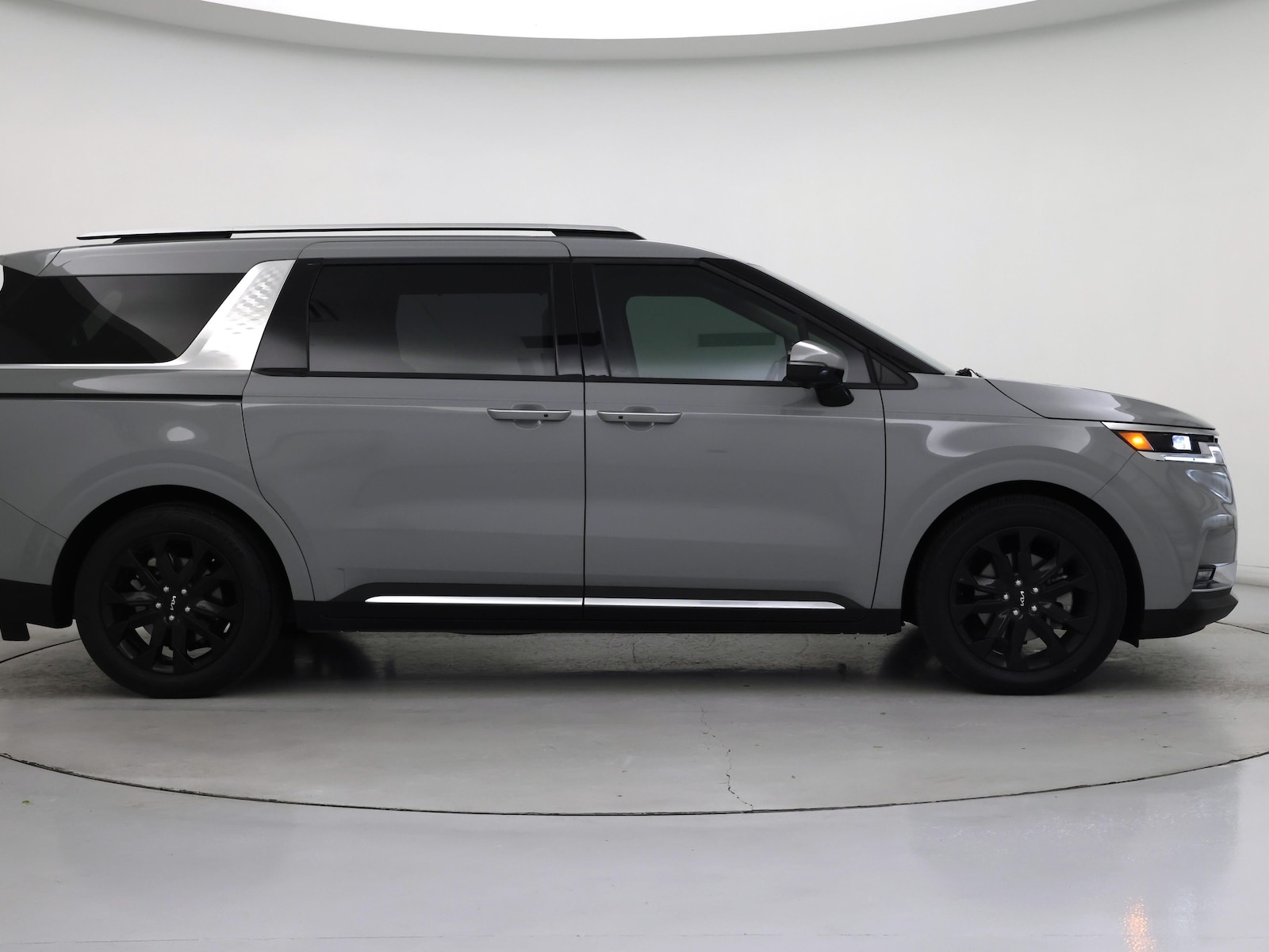 2022 Kia Carnival SX - Photo 8