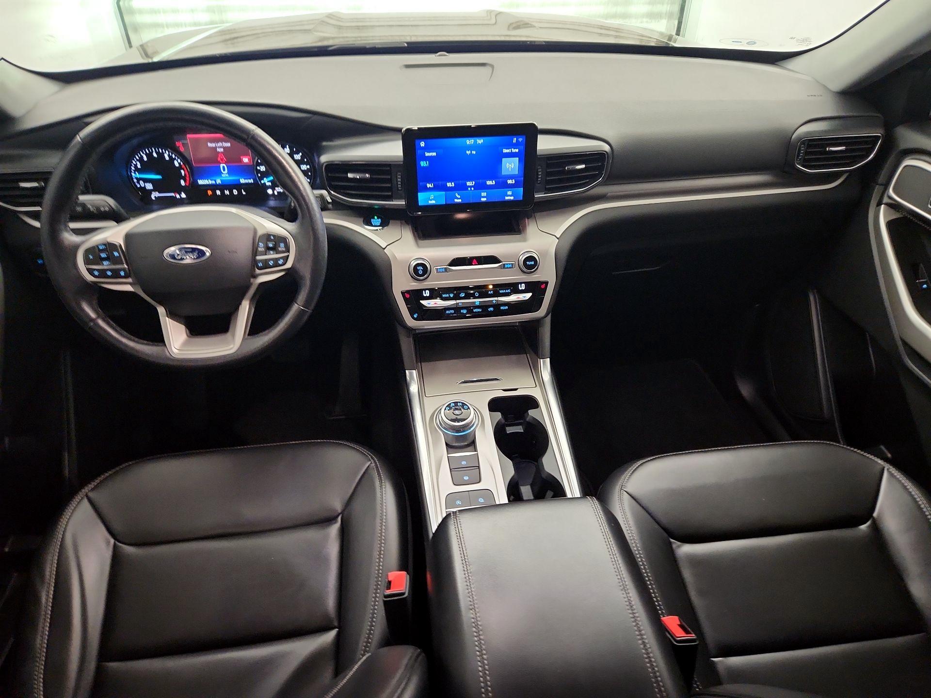 Thumbnail: 2021 Ford Explorer - 9