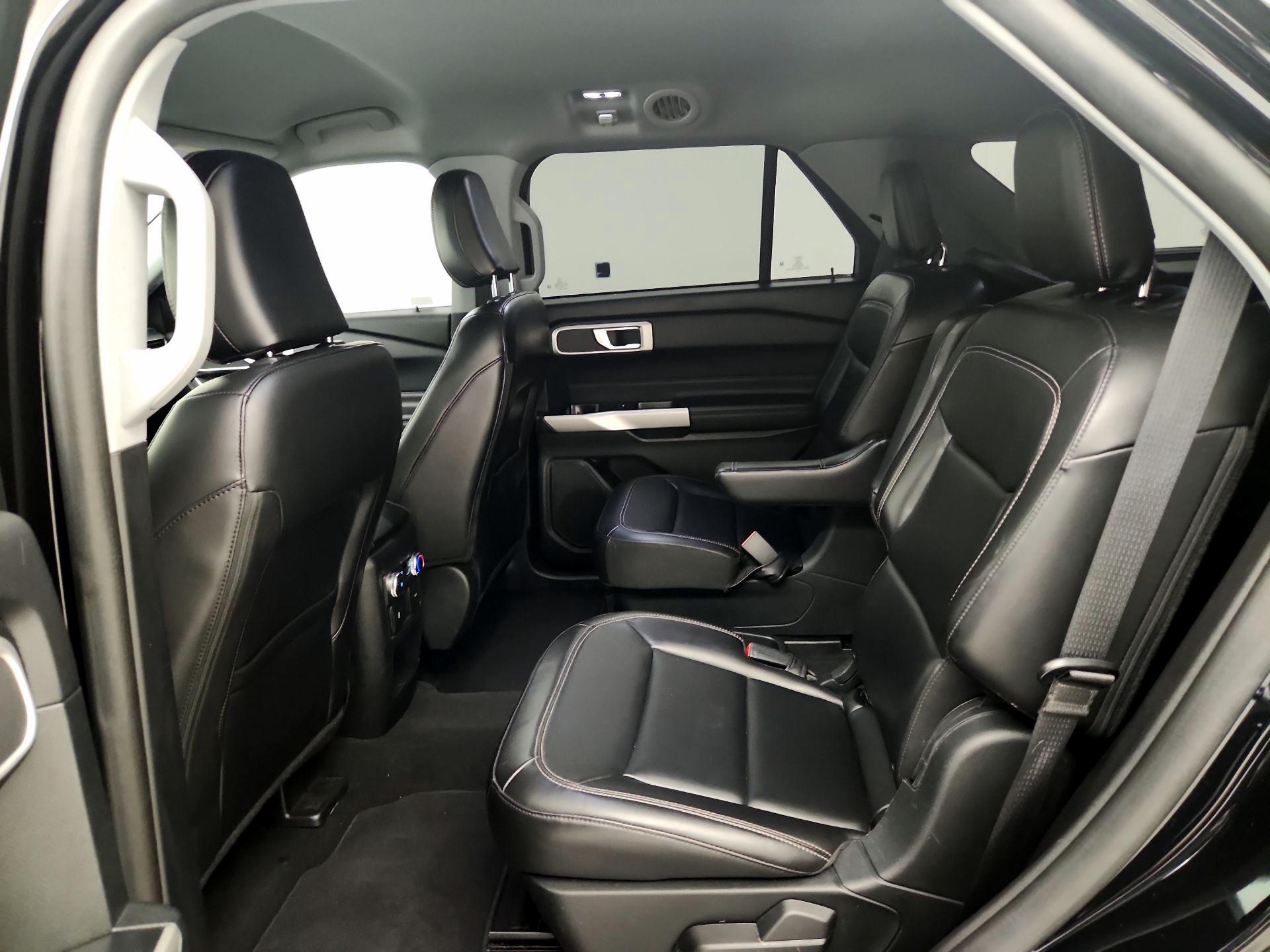 Thumbnail: 2021 Ford Explorer - 18