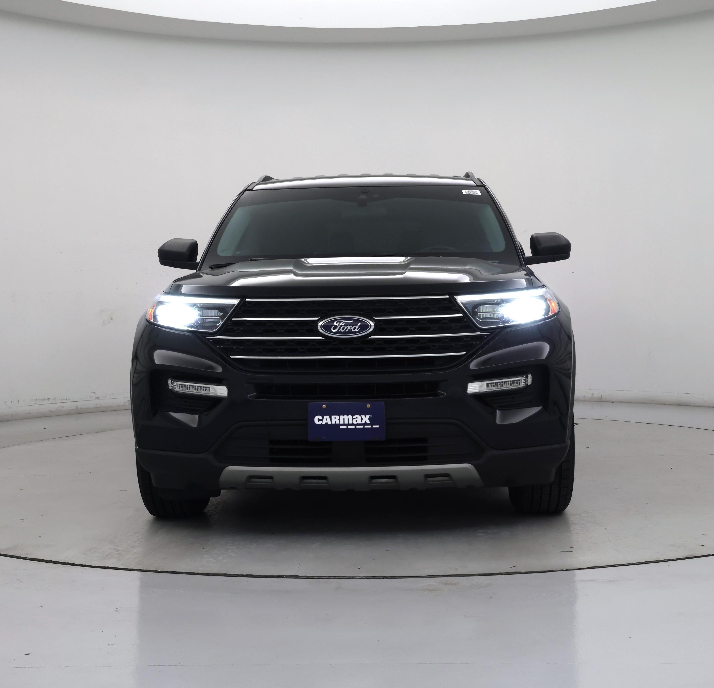 Thumbnail: 2021 Ford Explorer - 5