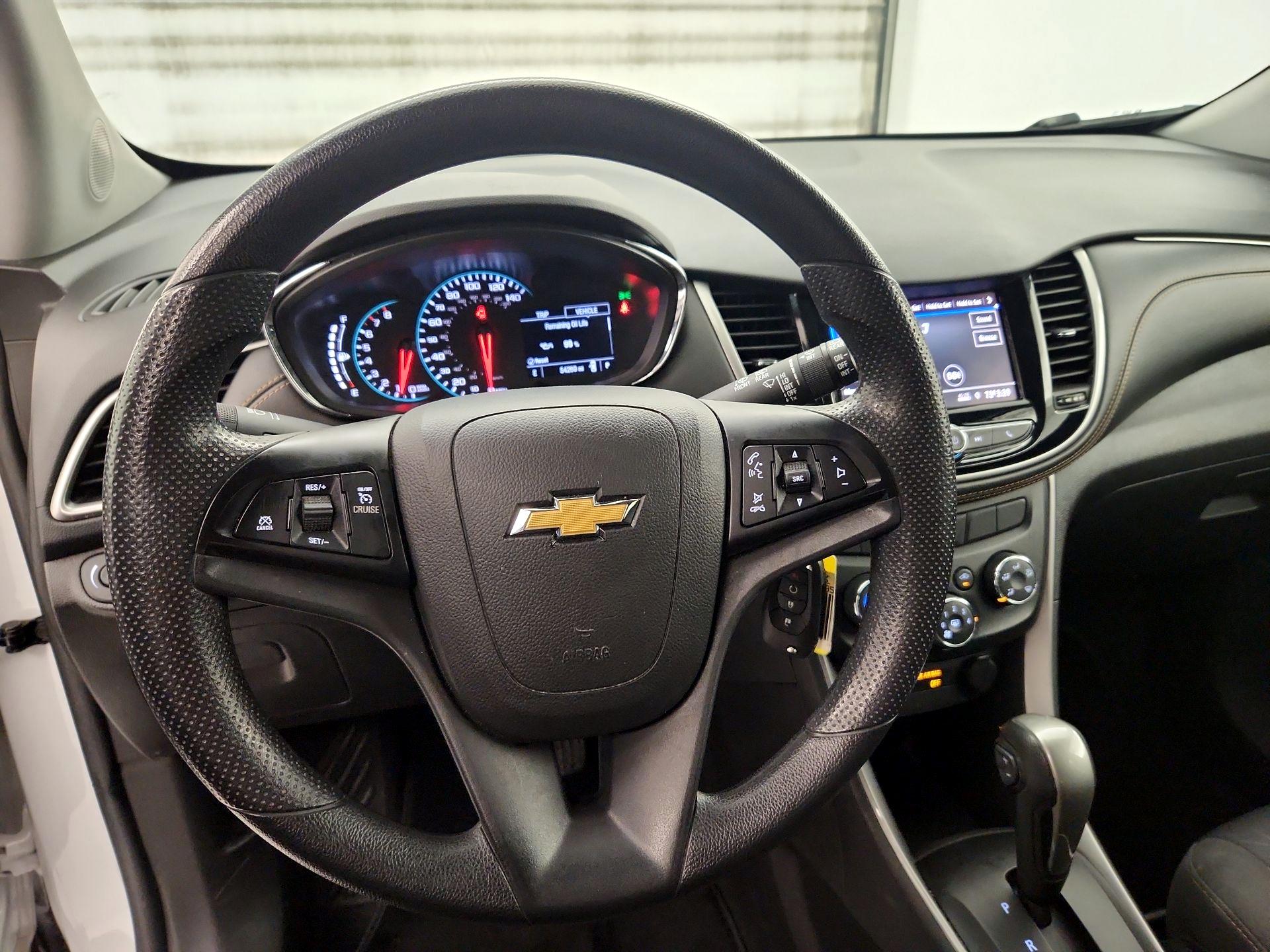 Thumbnail: 2020 Chevrolet Trax - 10