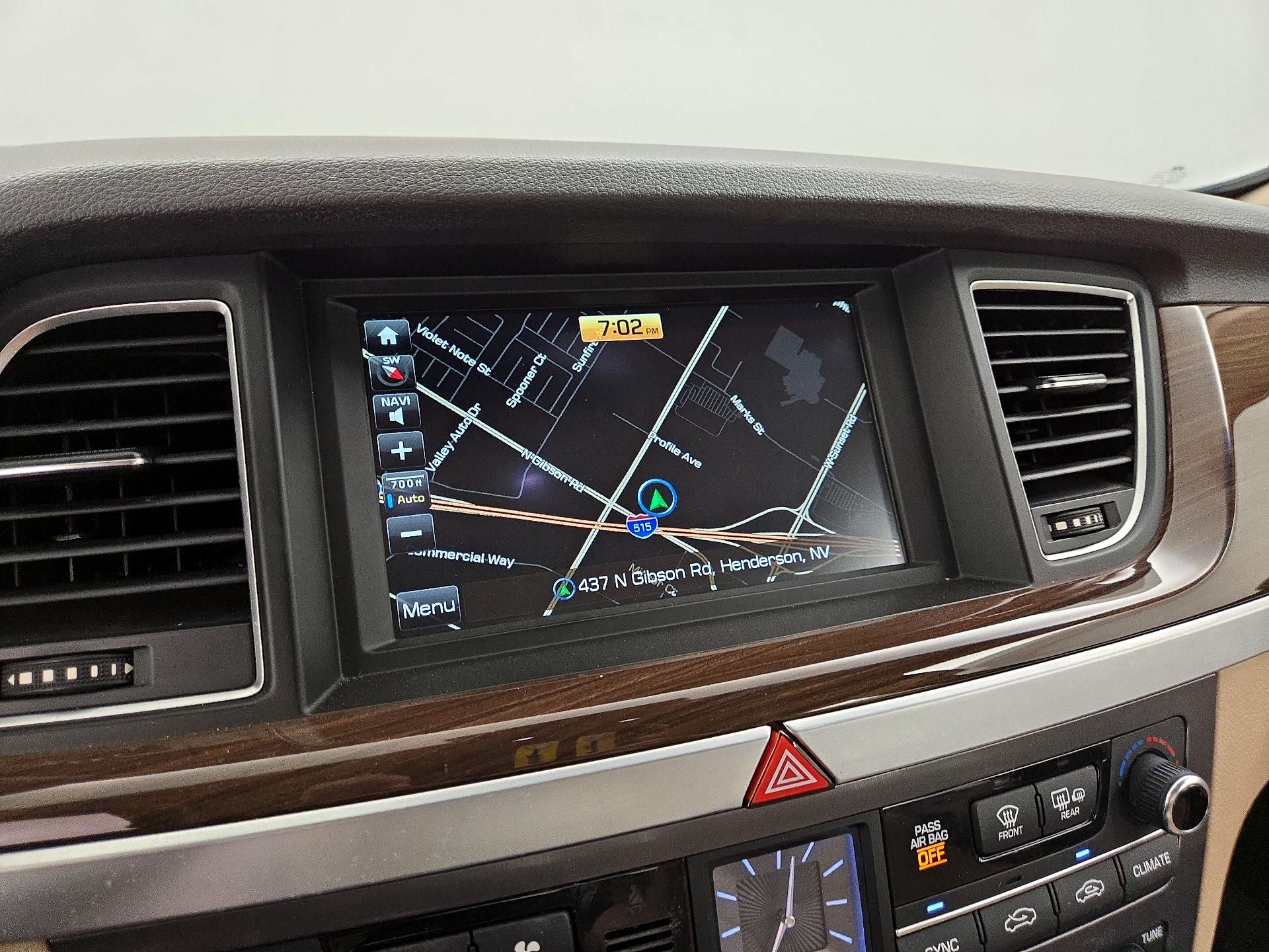 Thumbnail: 2015 Hyundai Genesis - 14