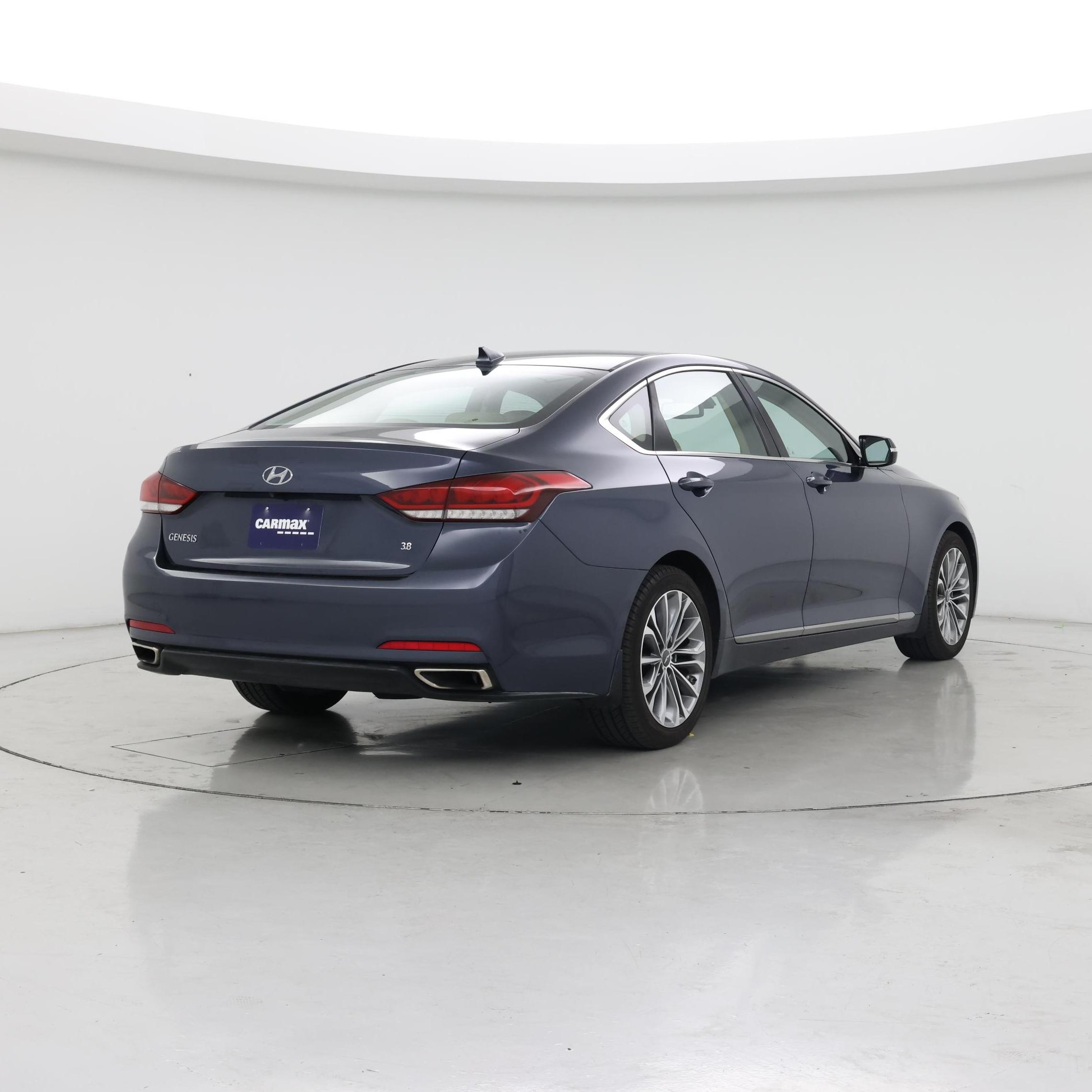 Thumbnail: 2015 Hyundai Genesis - 8