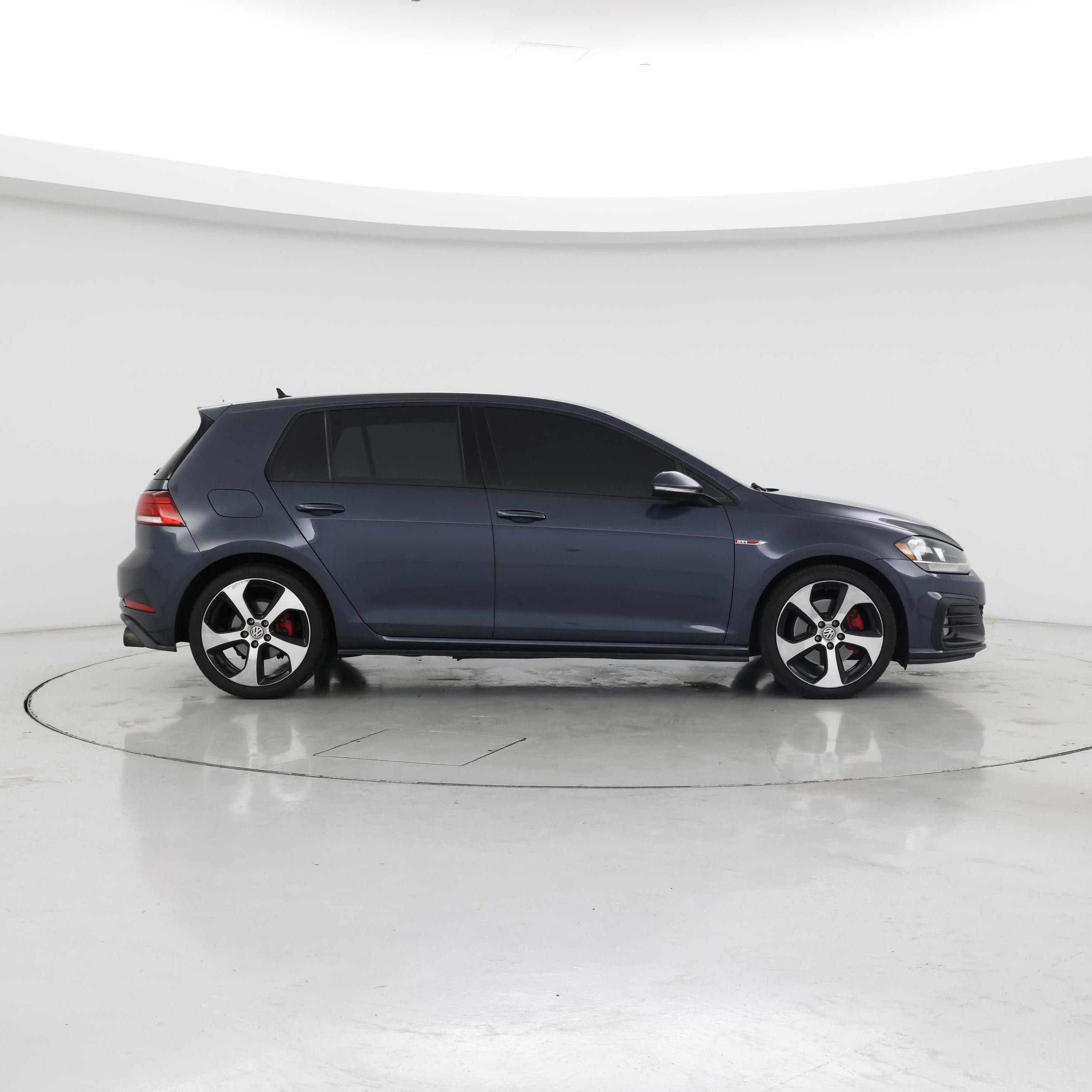 Thumbnail: 2018 Volkswagen Golf - 7