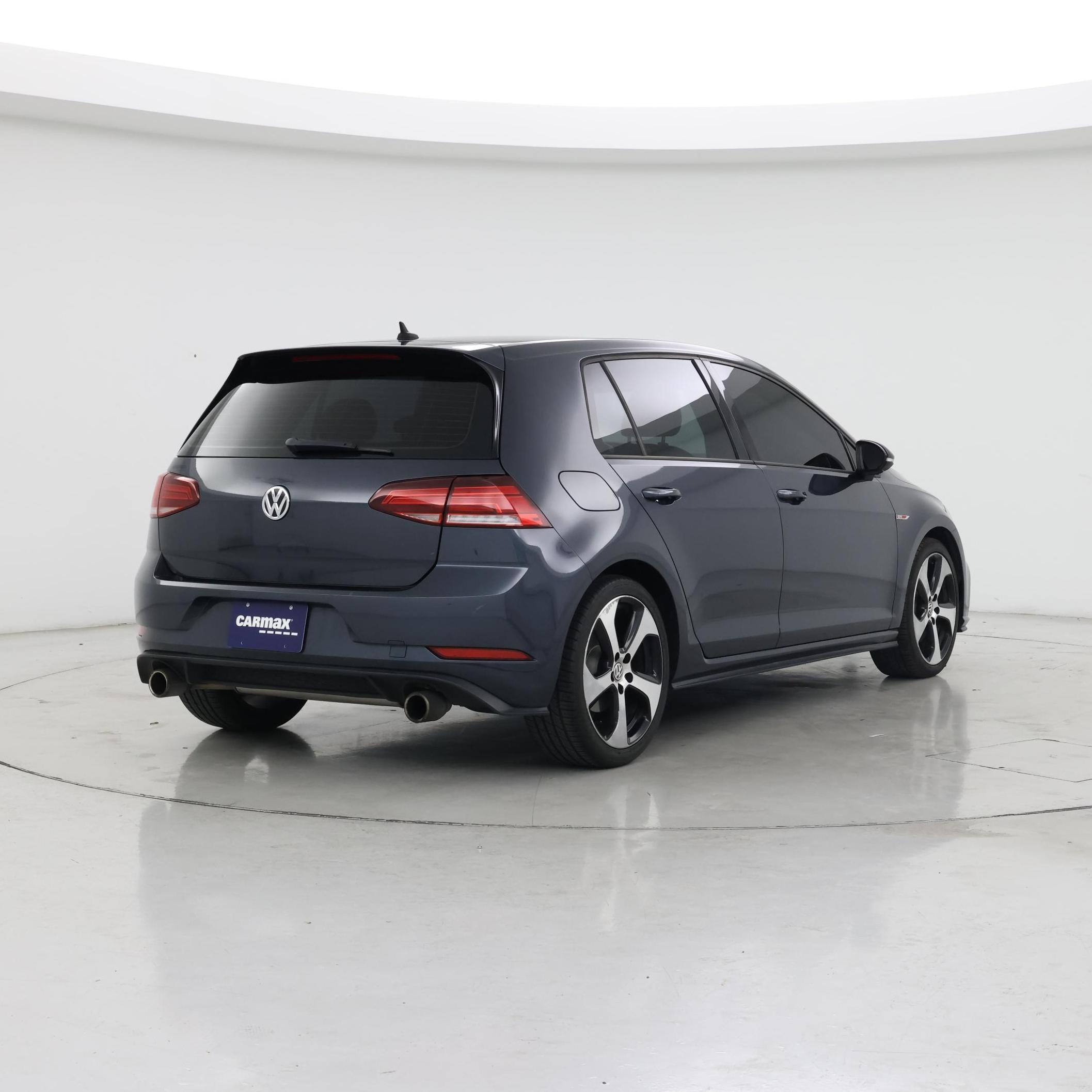 Thumbnail: 2018 Volkswagen Golf - 8