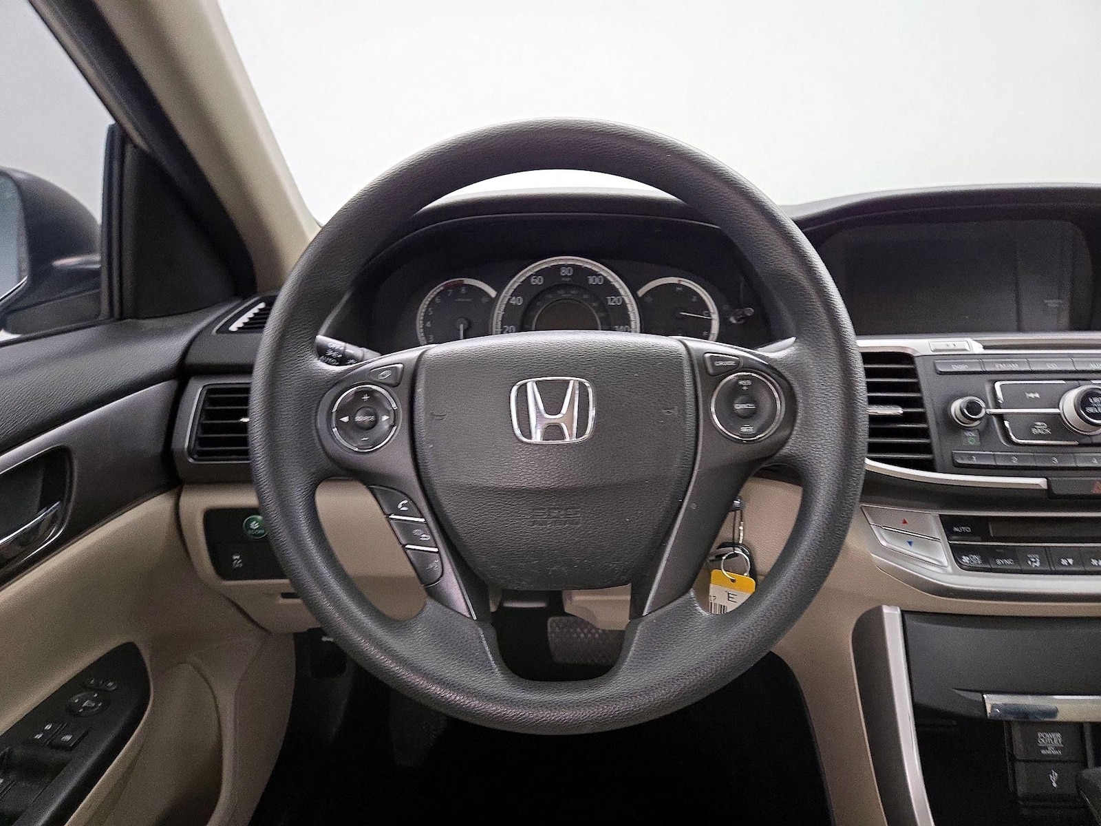 2014 Honda Accord LX - Photo 11