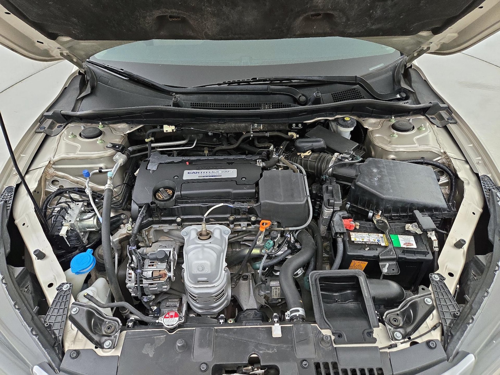 2014 Honda Accord LX - Photo 22