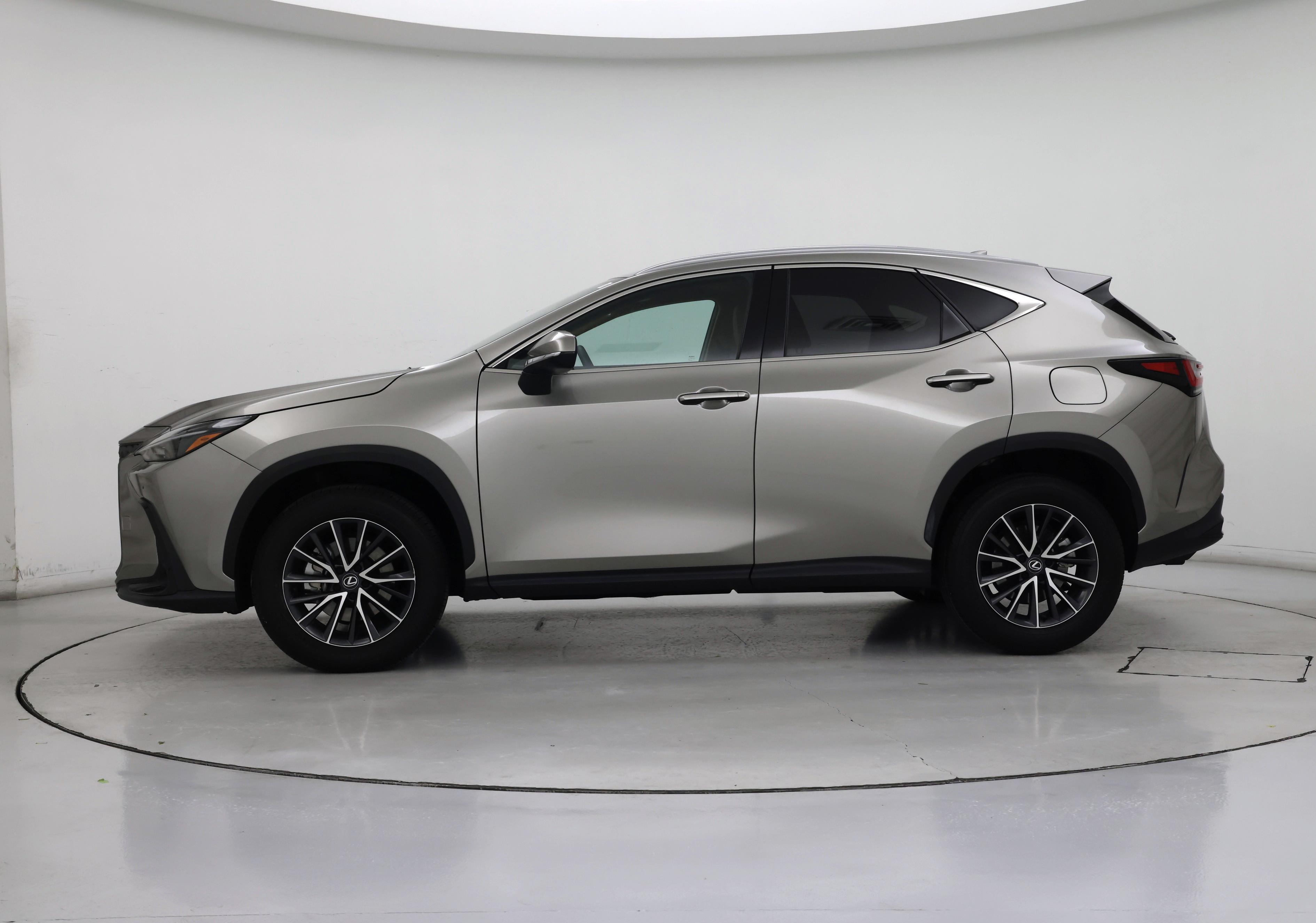 Thumbnail: 2024 Lexus NX - 3
