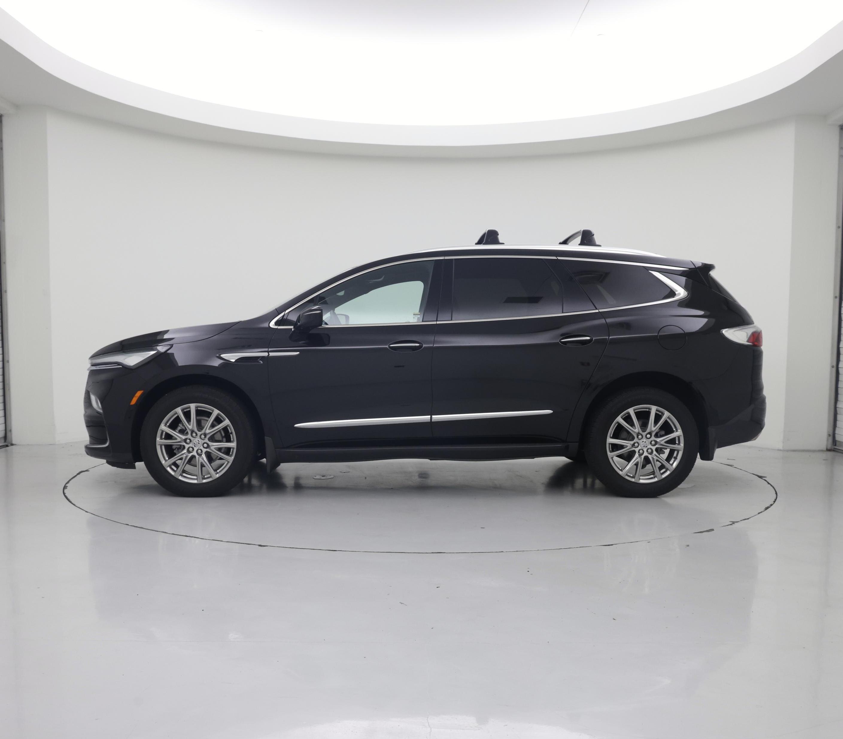 Thumbnail: 2023 Buick Enclave - 3