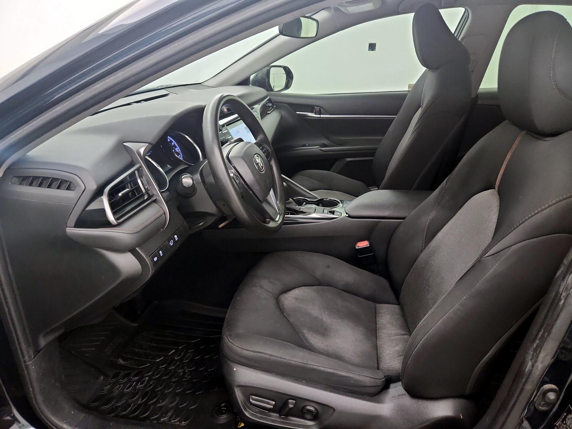 Thumbnail: 2020 Toyota Camry - 11