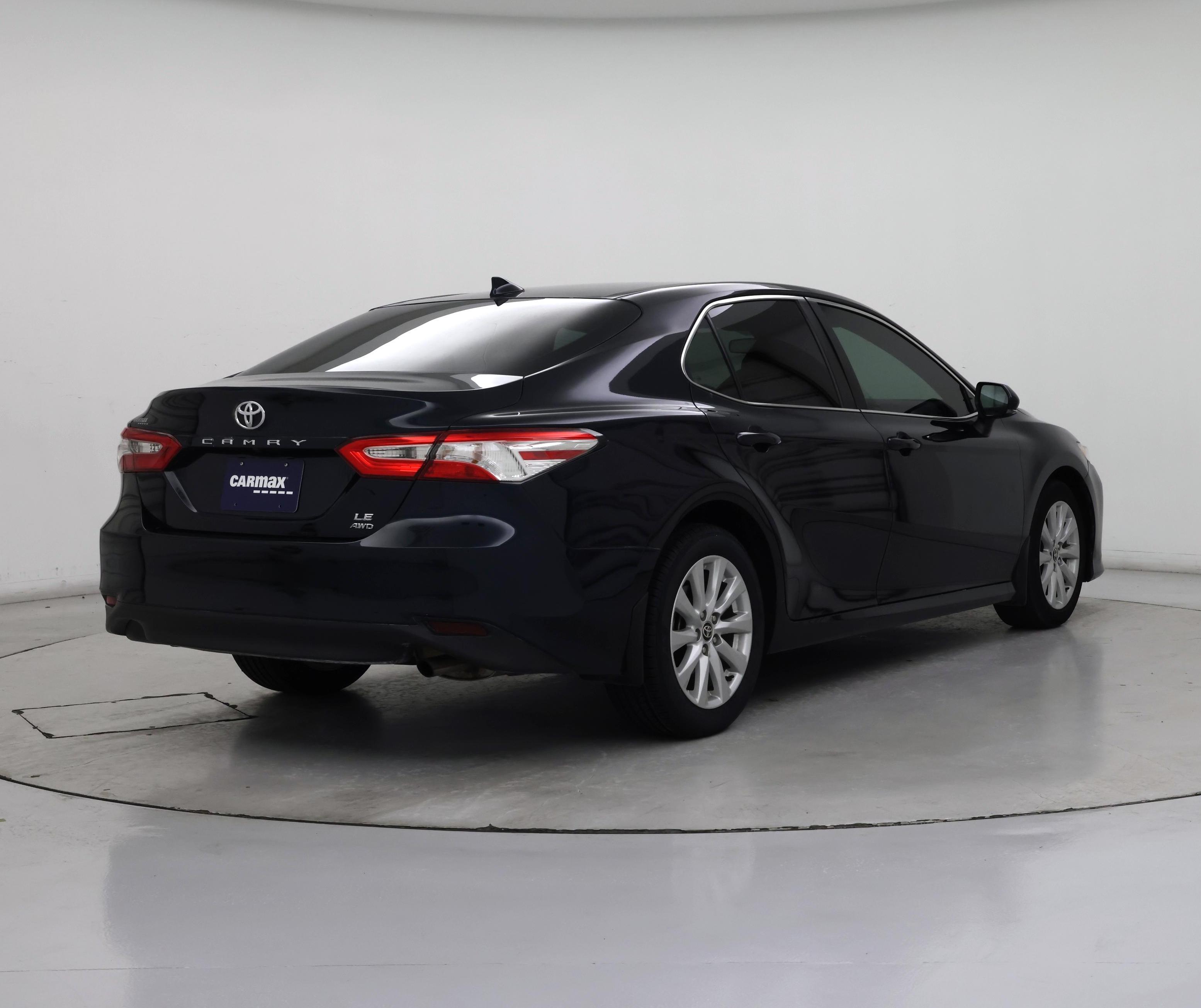 Thumbnail: 2020 Toyota Camry - 8