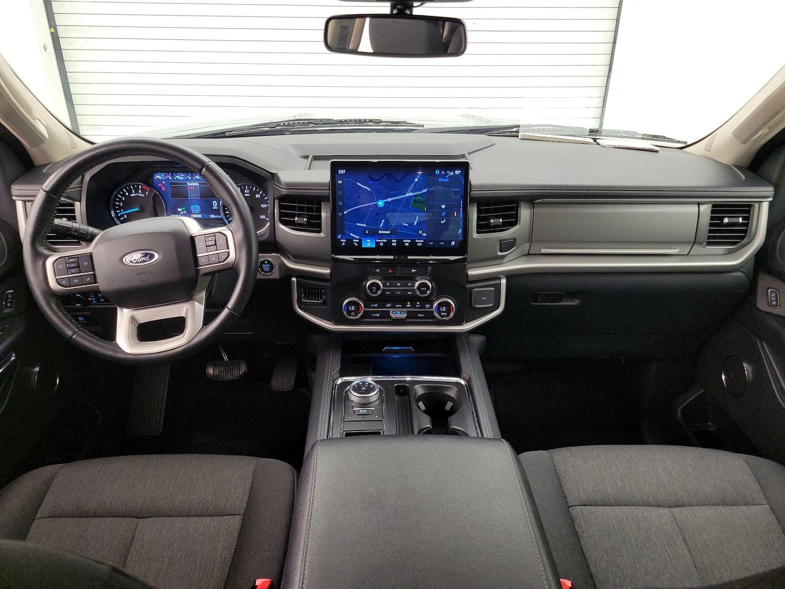 2024 Ford Expedition XLT - Photo 10