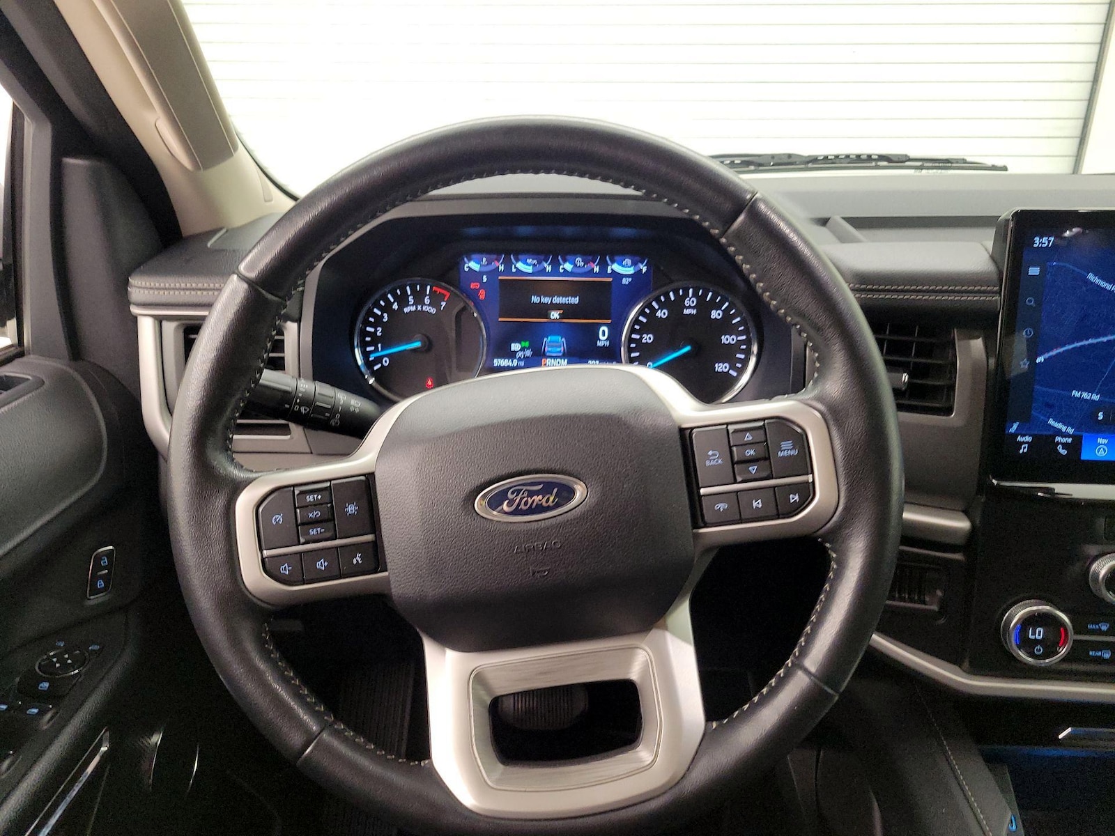 2024 Ford Expedition XLT - Photo 11