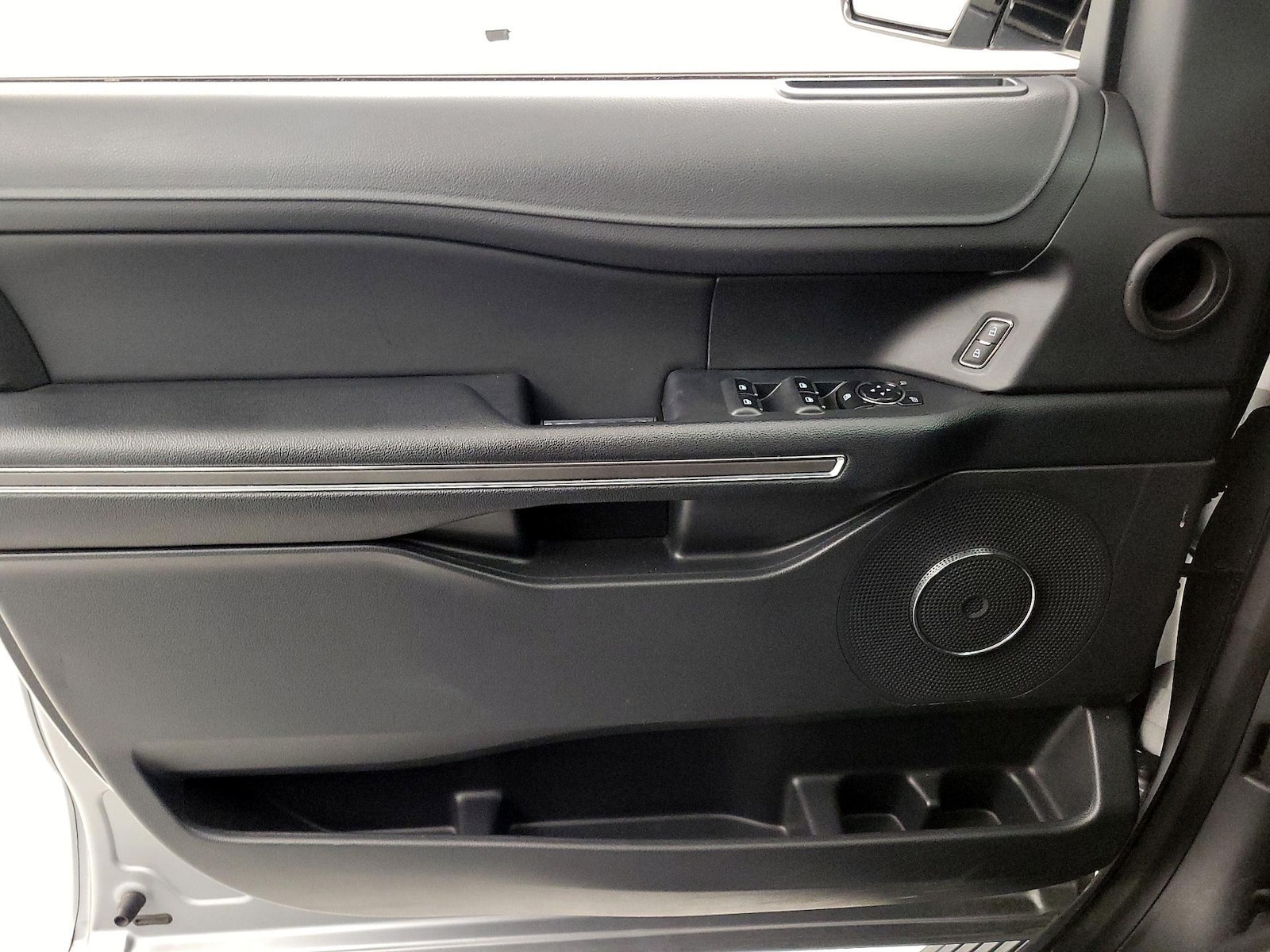 2024 Ford Expedition XLT - Photo 13