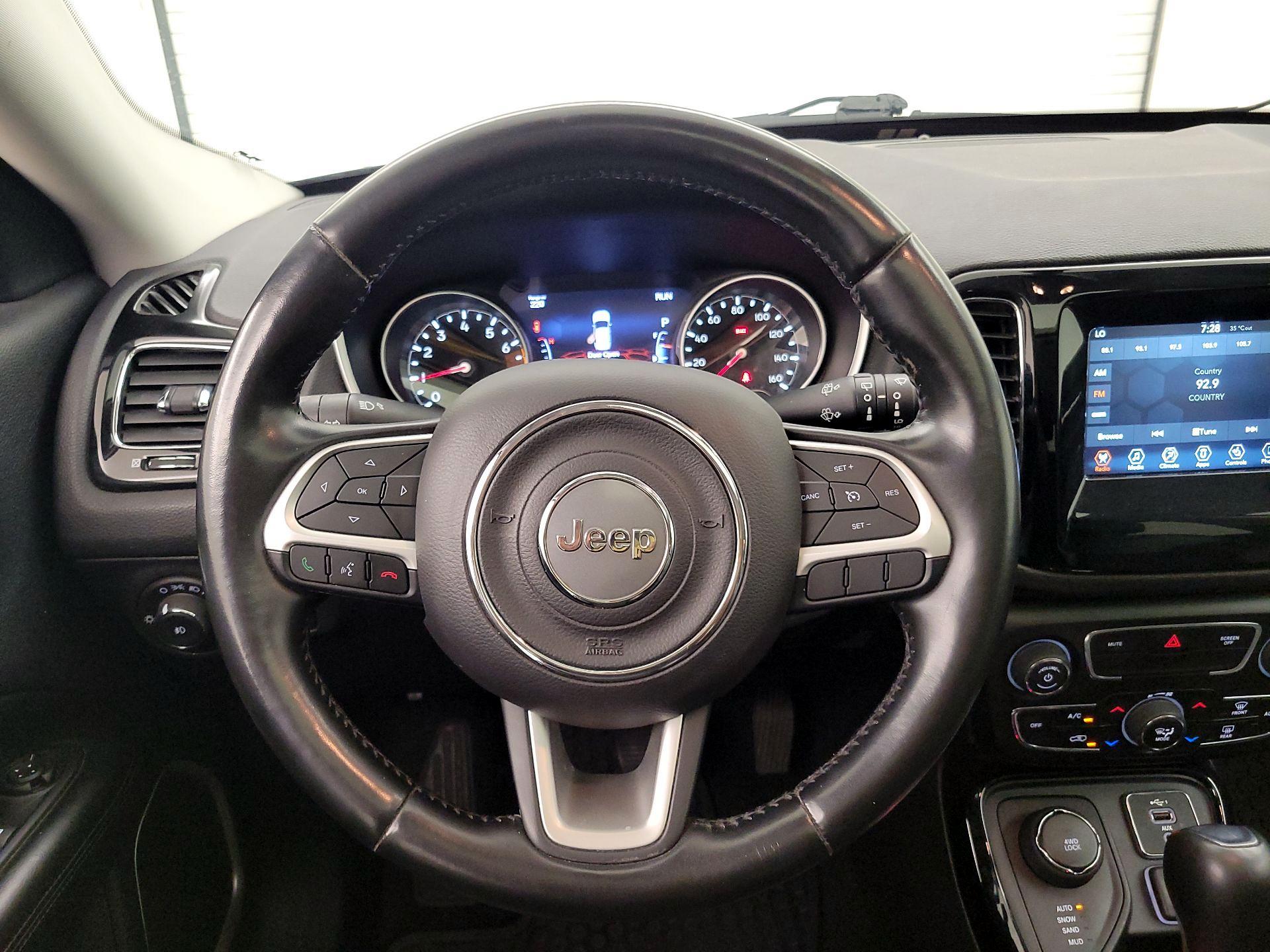 Thumbnail: 2021 Jeep Compass - 10