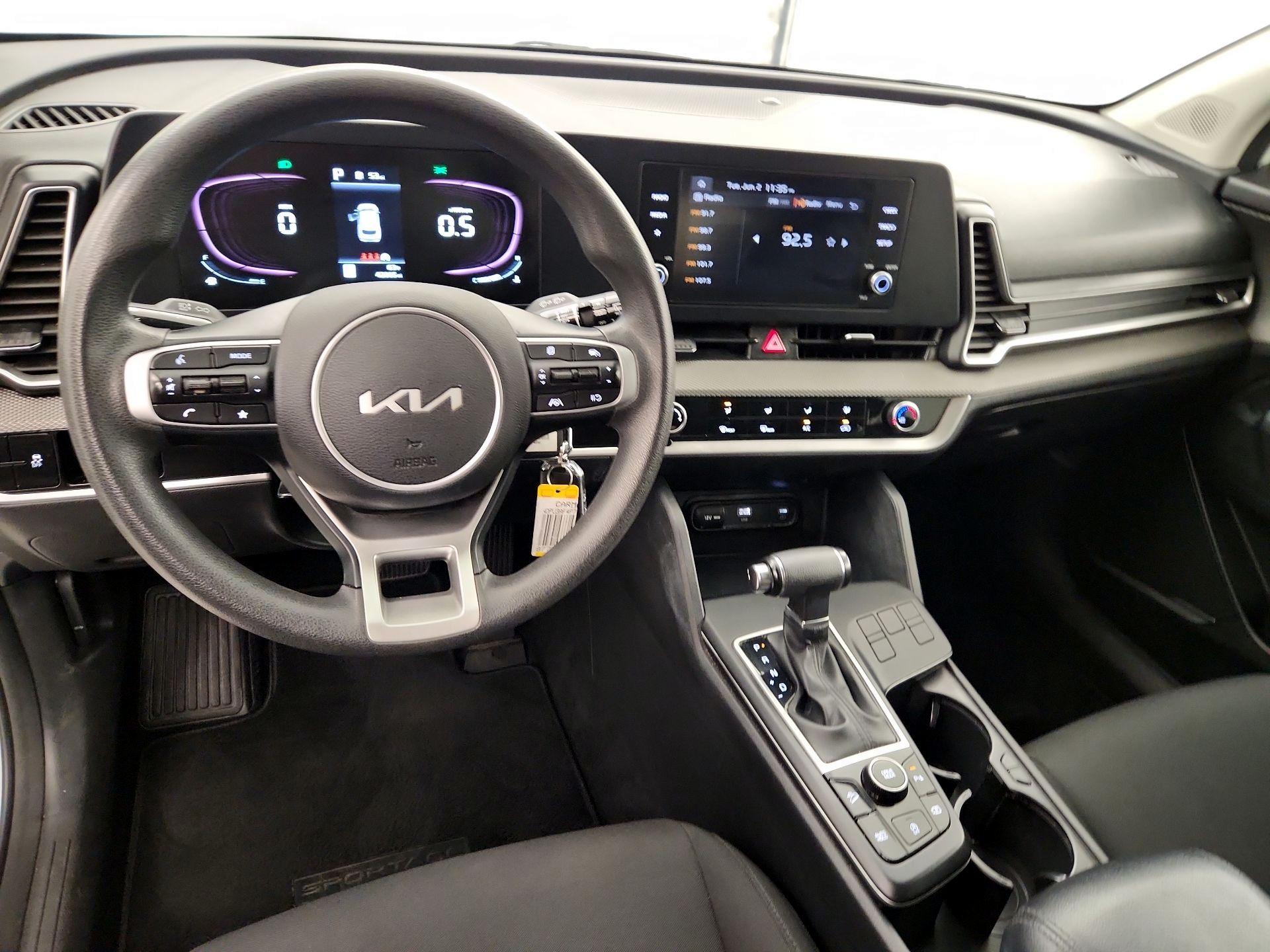 Thumbnail: 2023 Kia Sportage - 9