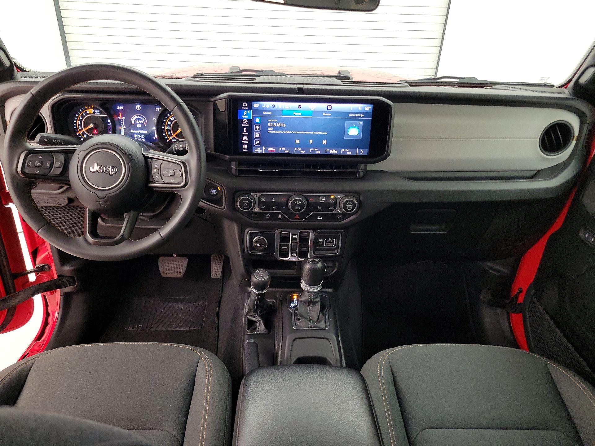 Thumbnail: 2024 Jeep Wrangler - 9