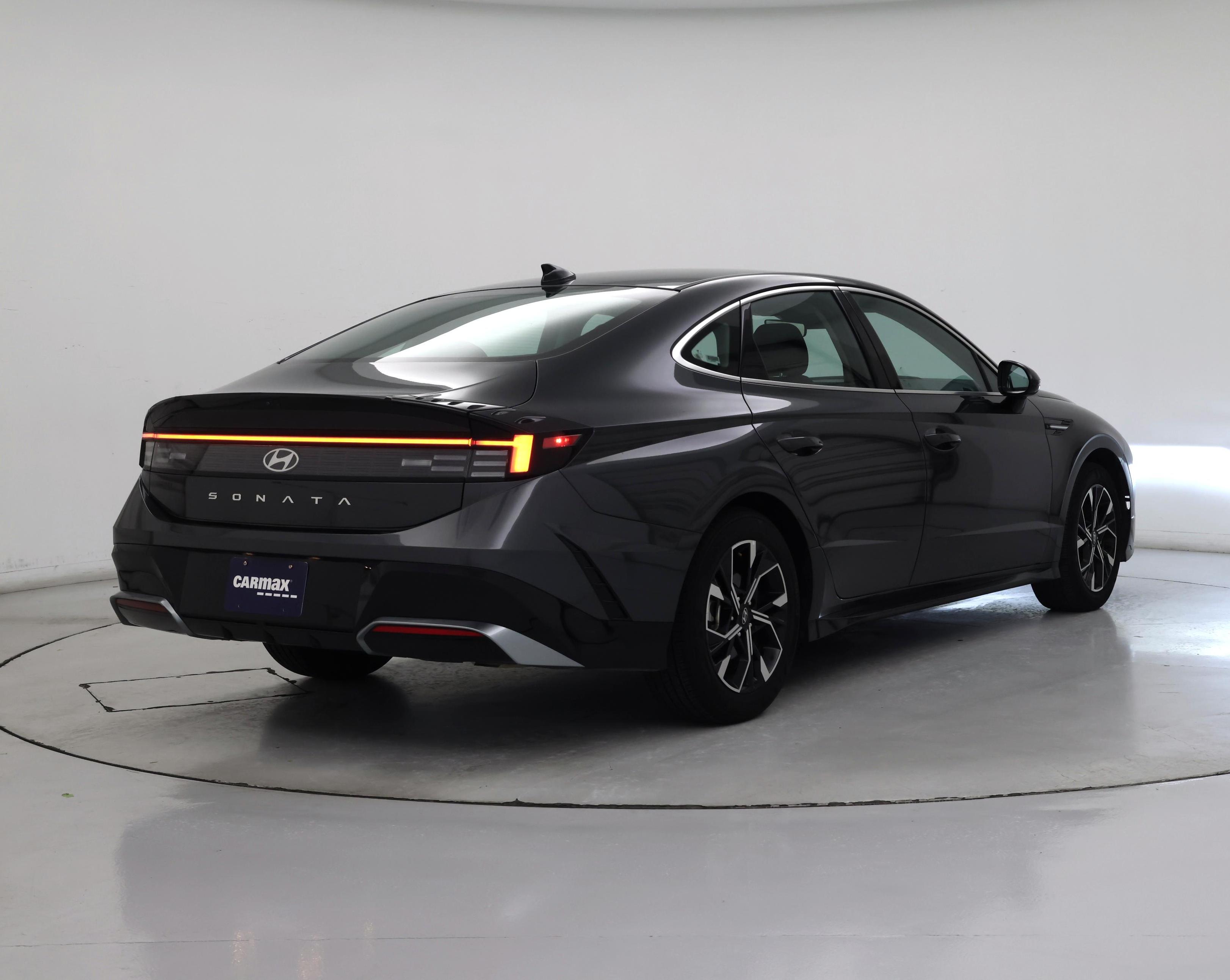 Thumbnail: 2025 Hyundai Sonata - 8