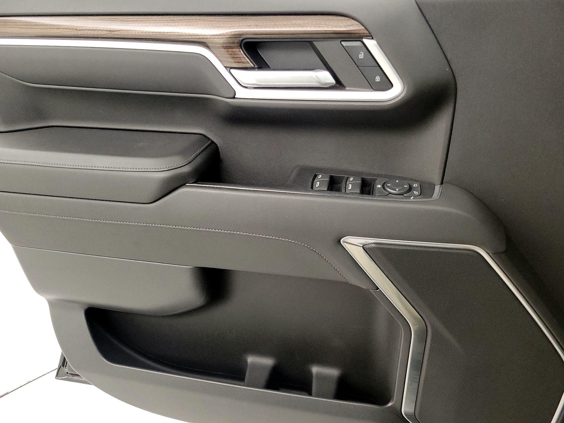 Thumbnail: 2022 Chevrolet Silverado 1500 - 12