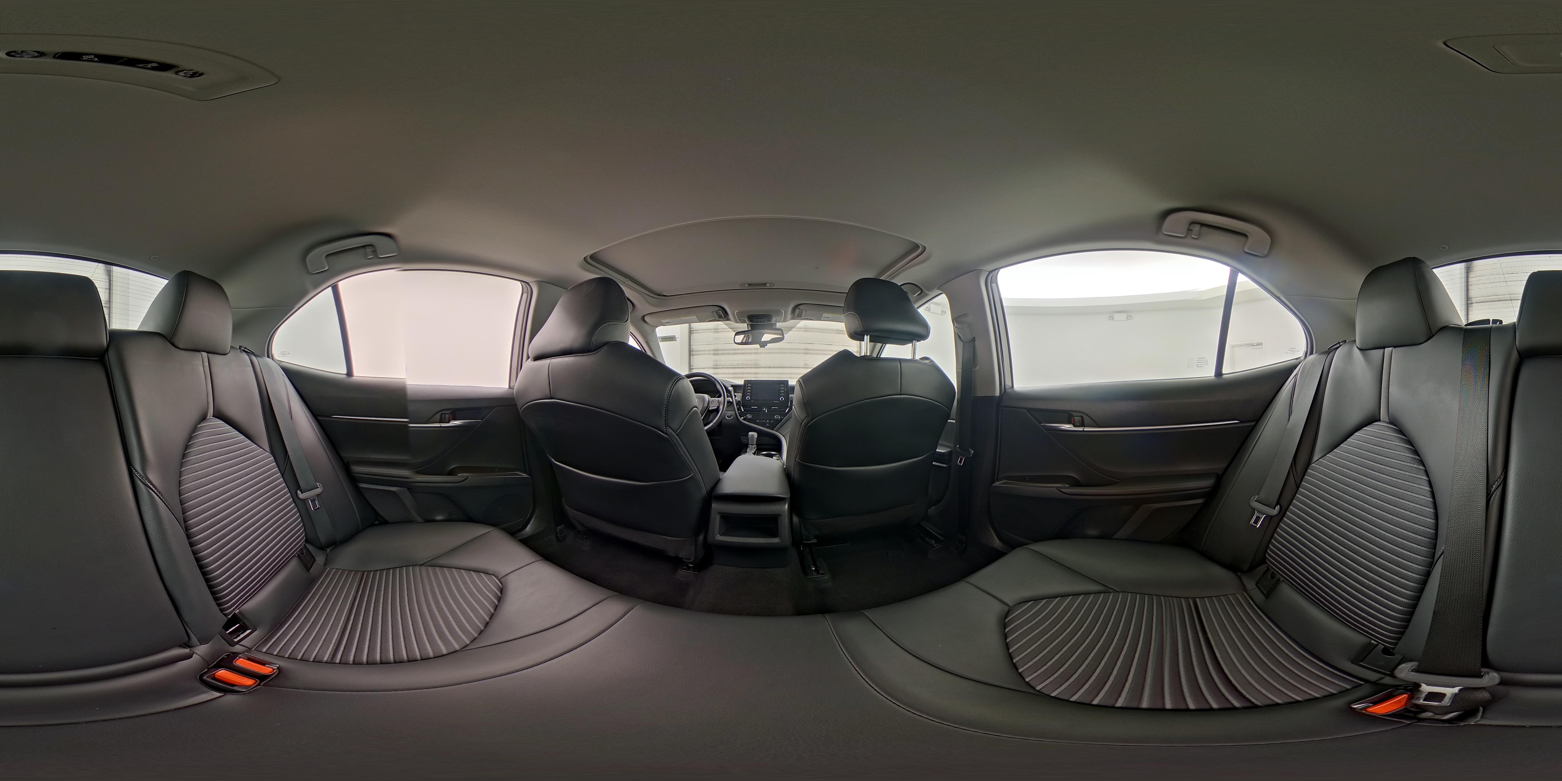 2022 Toyota Camry SE - Photo 26
