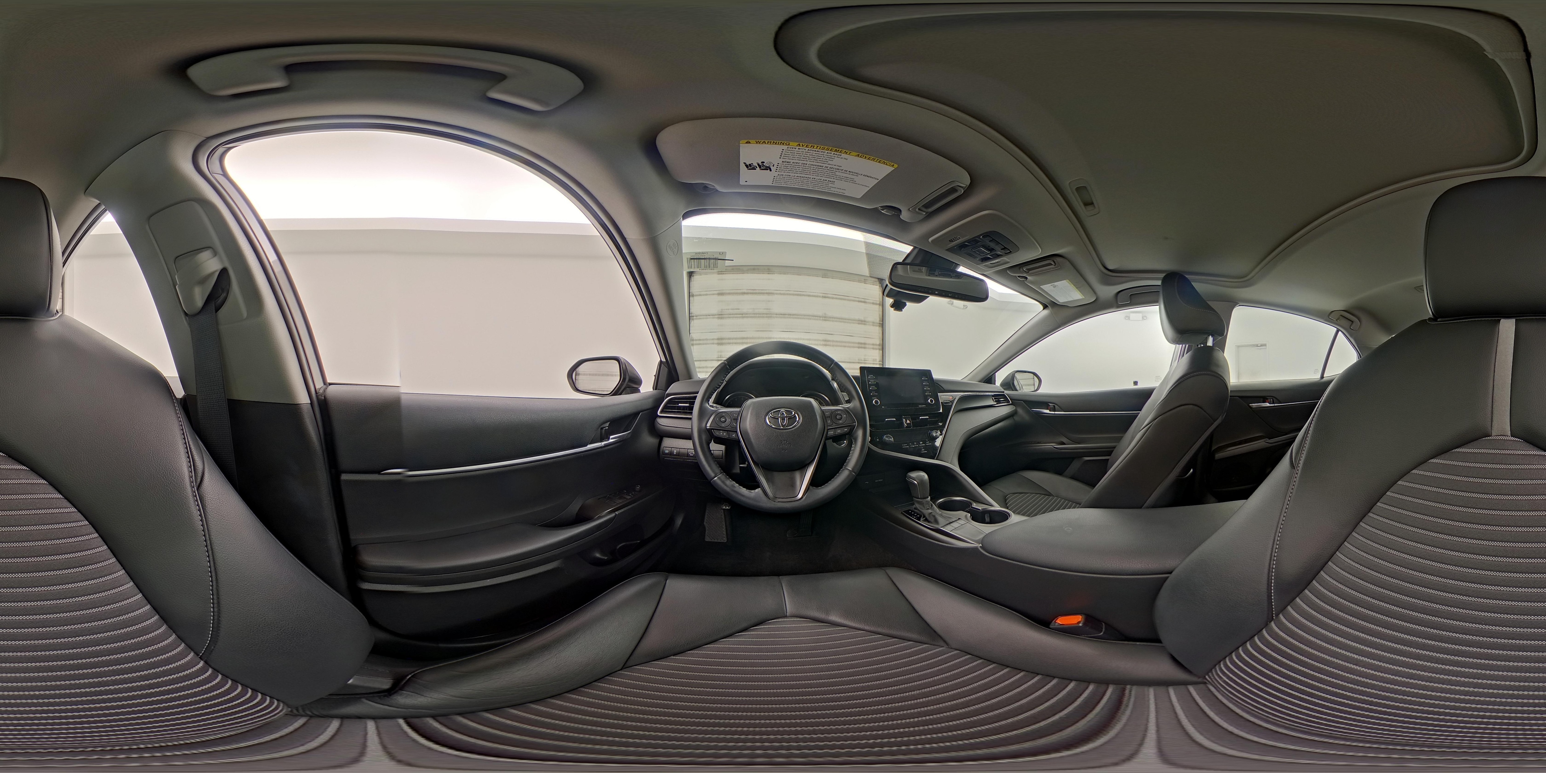 2022 Toyota Camry SE - Photo 27