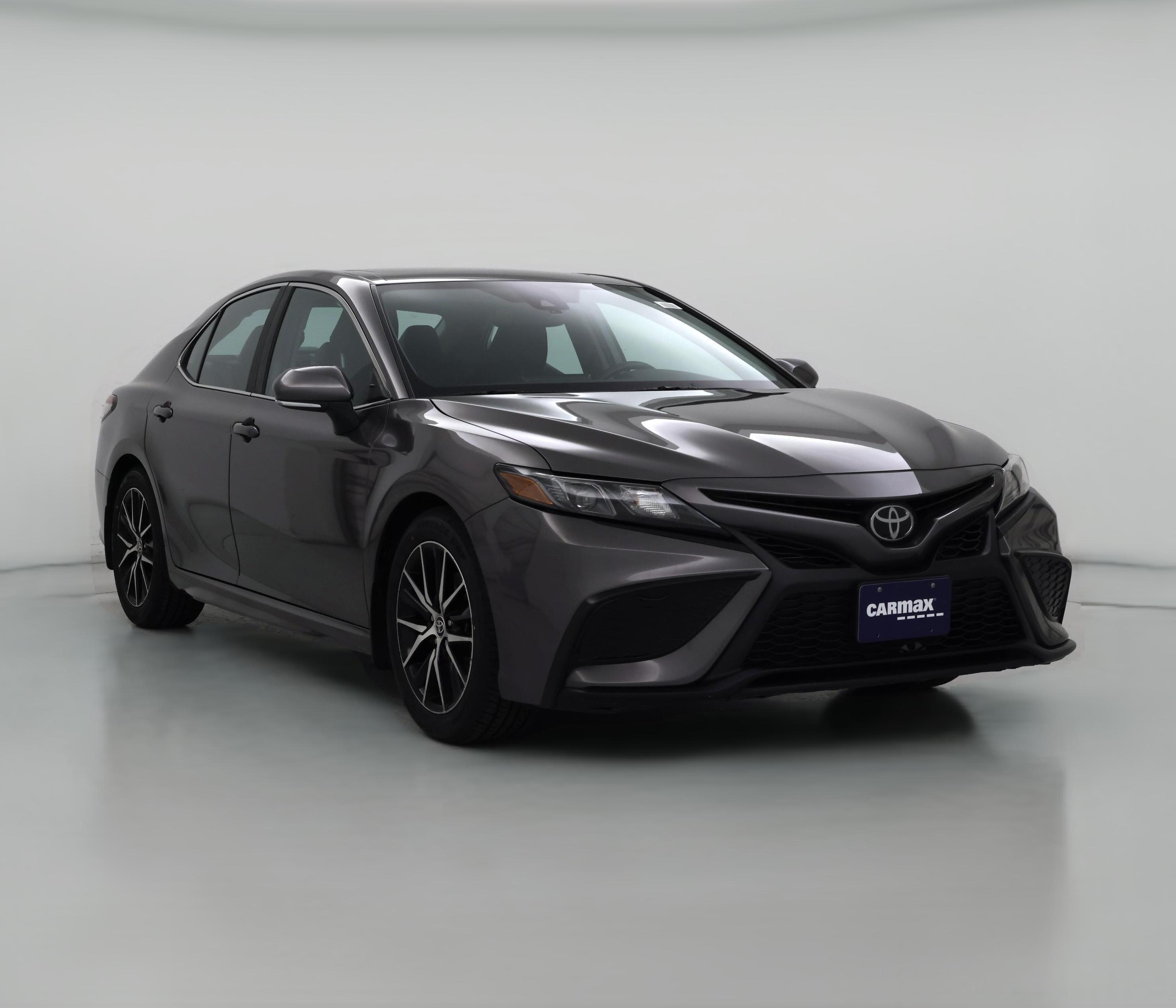 Thumbnail: 2022 Toyota Camry - 1
