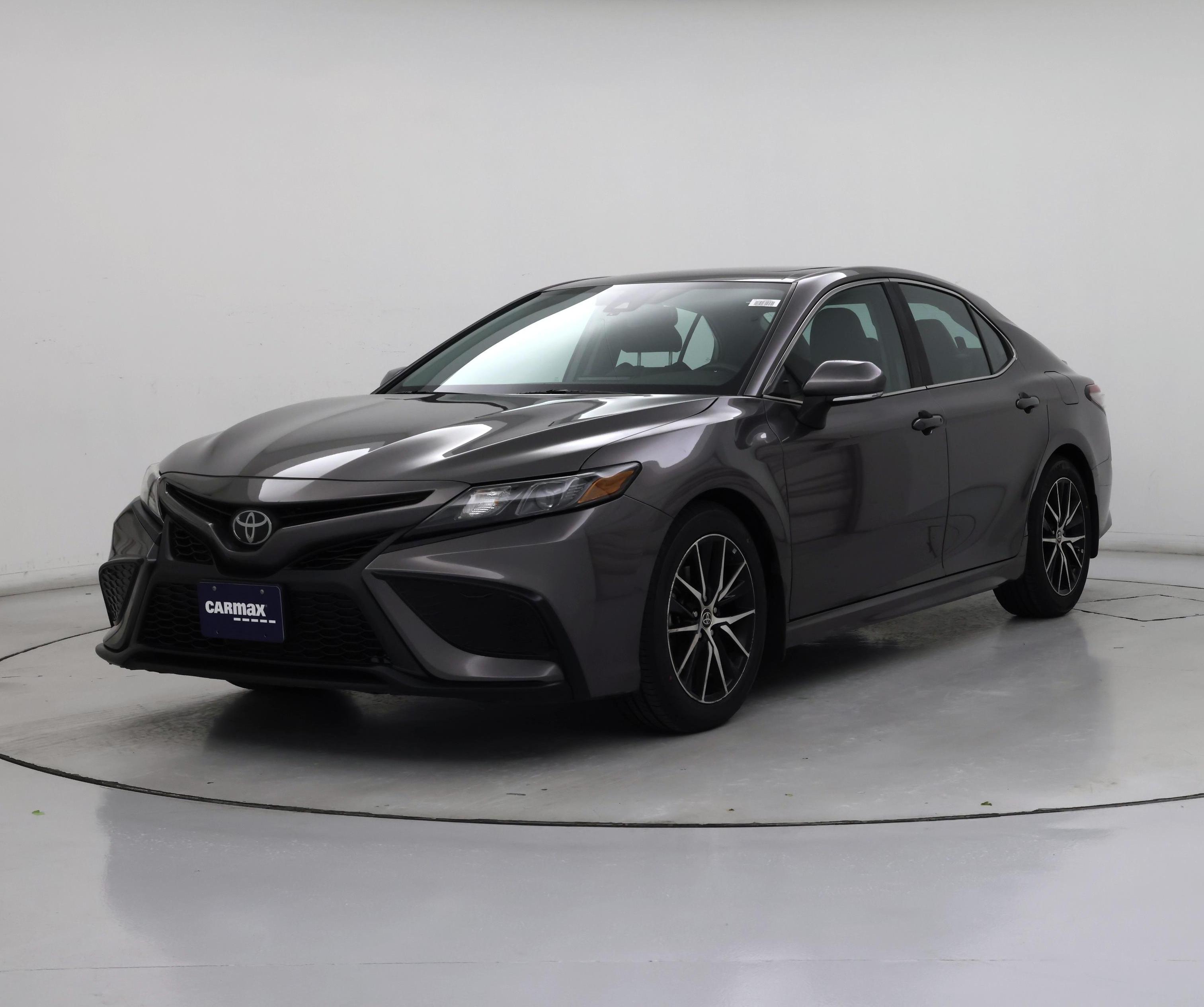 Thumbnail: 2022 Toyota Camry - 4
