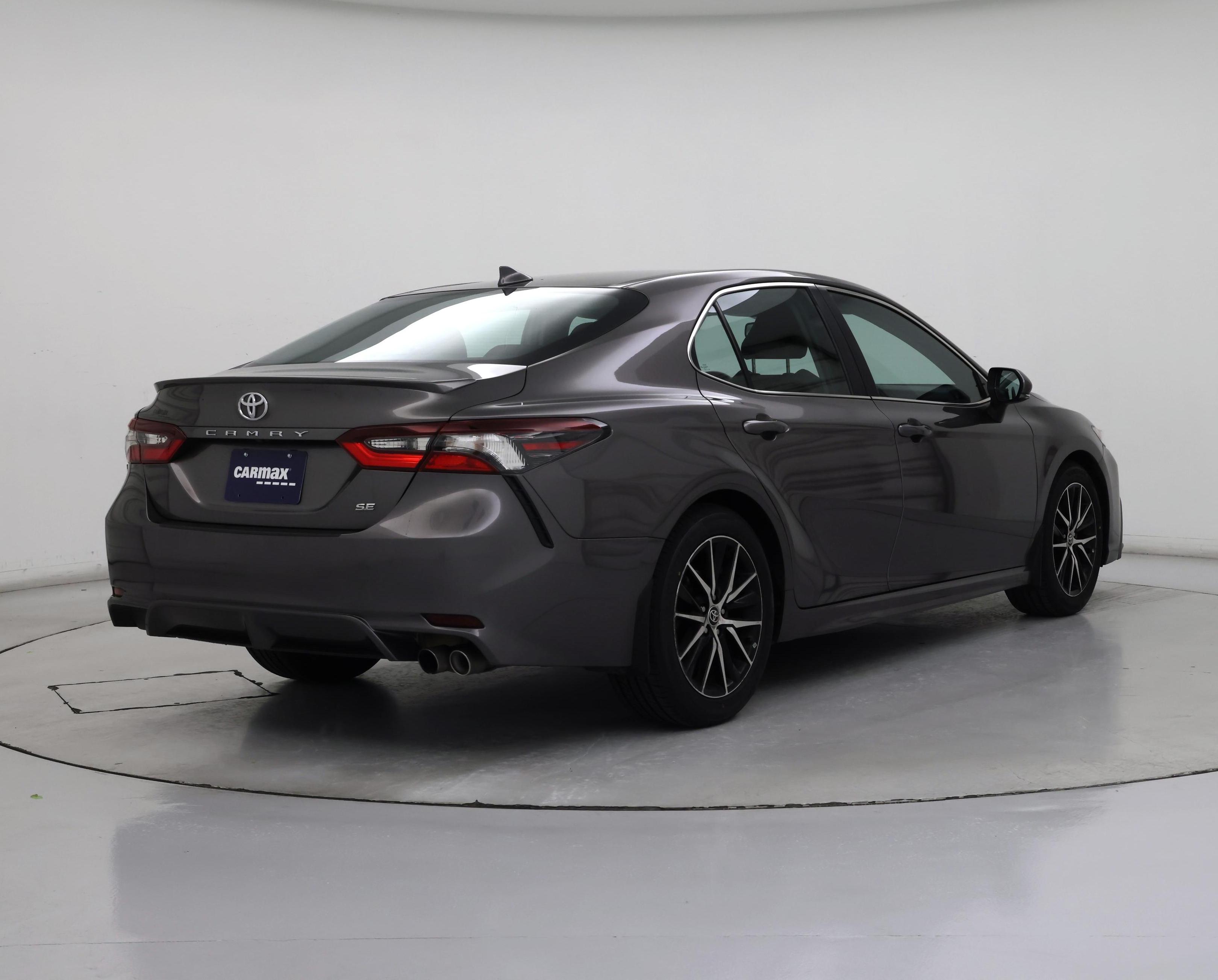 Thumbnail: 2022 Toyota Camry - 8