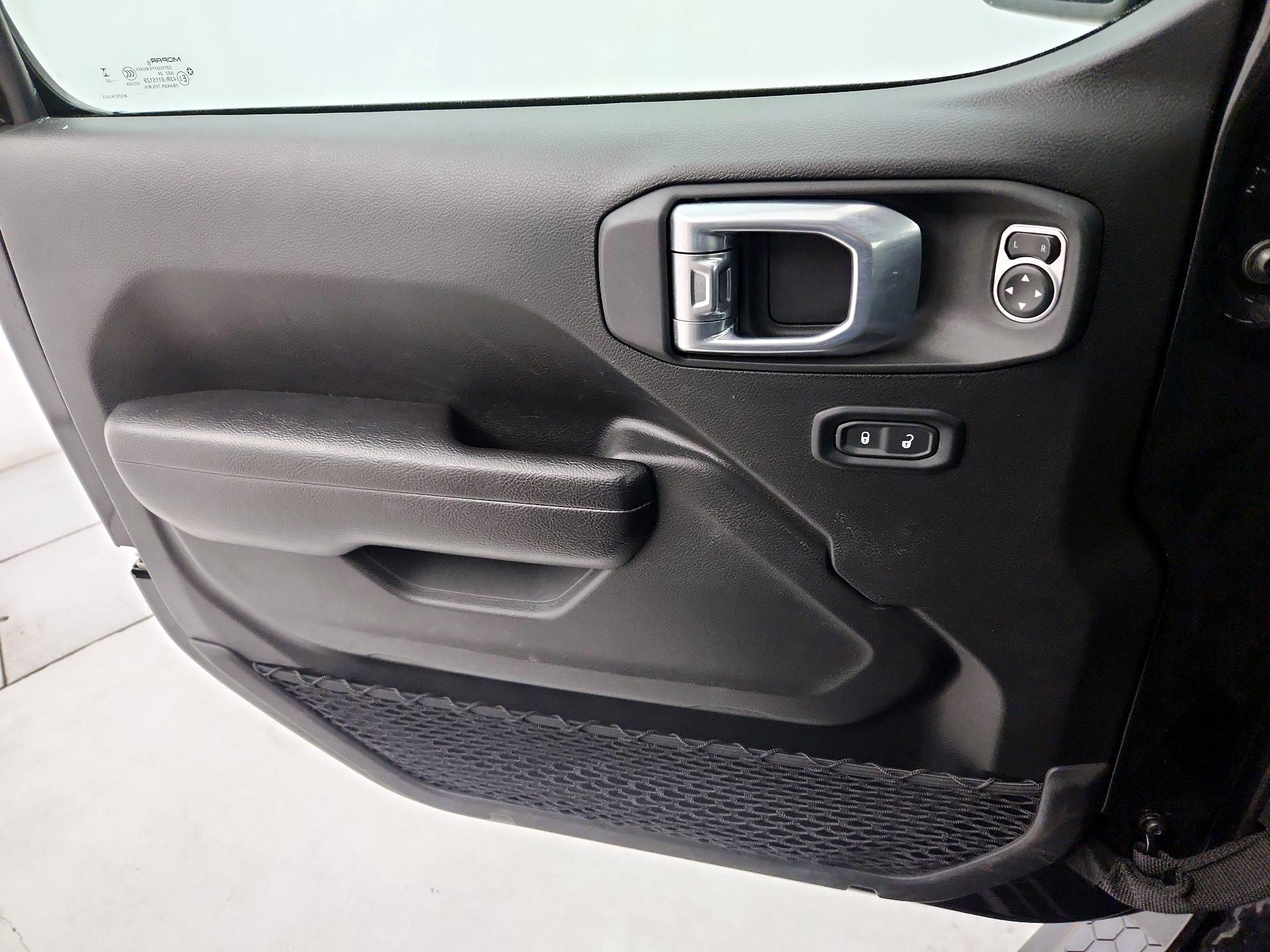 Thumbnail: 2024 Jeep Wrangler - 12