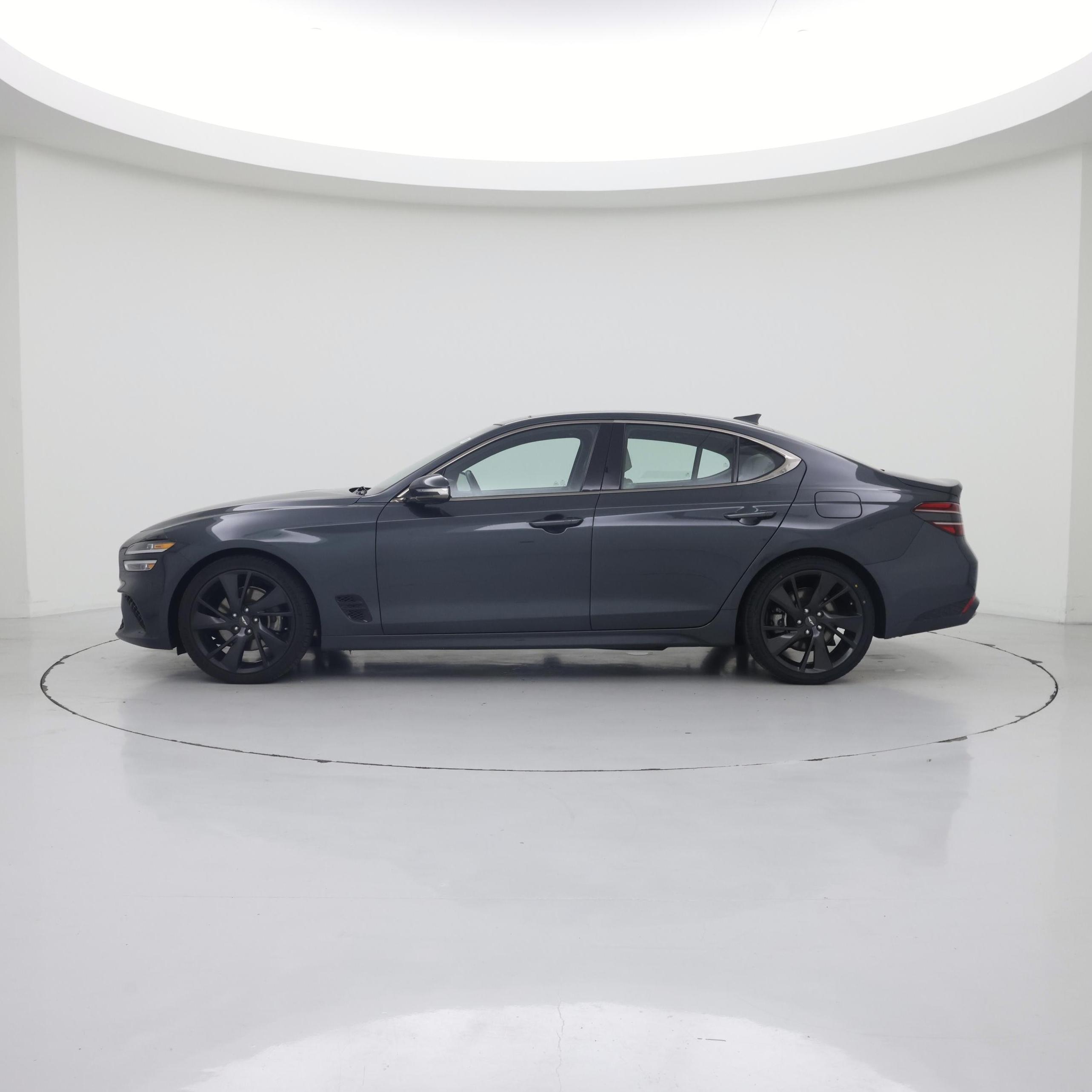 Thumbnail: 2023 Genesis G70 - 3