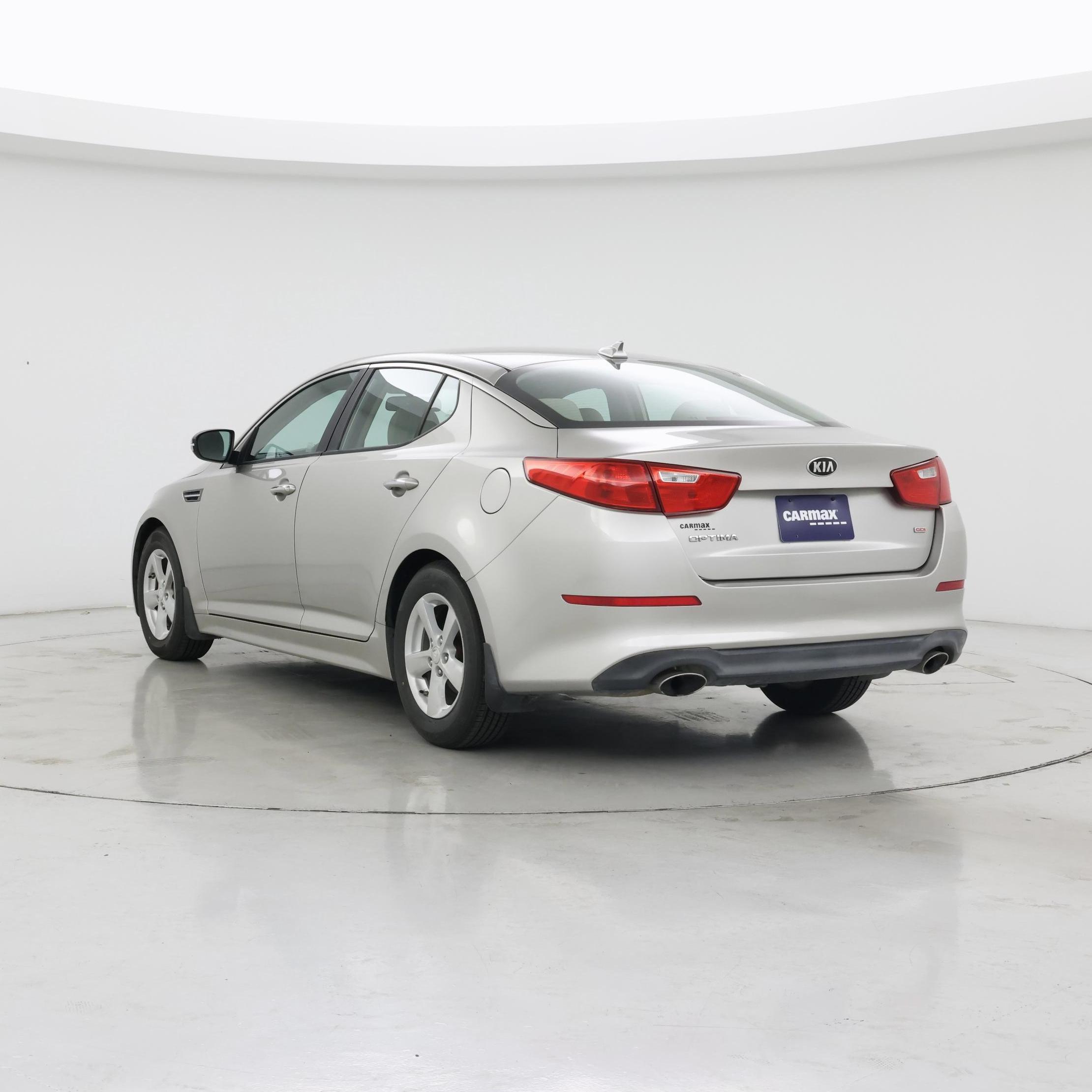 Thumbnail: 2015 Kia Optima - 2