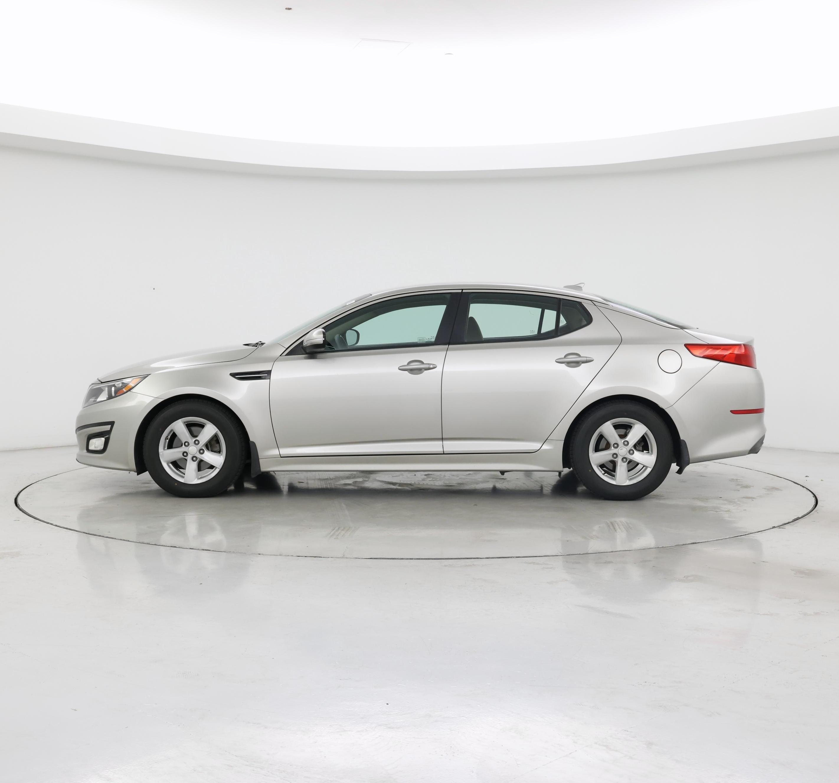 Thumbnail: 2015 Kia Optima - 3