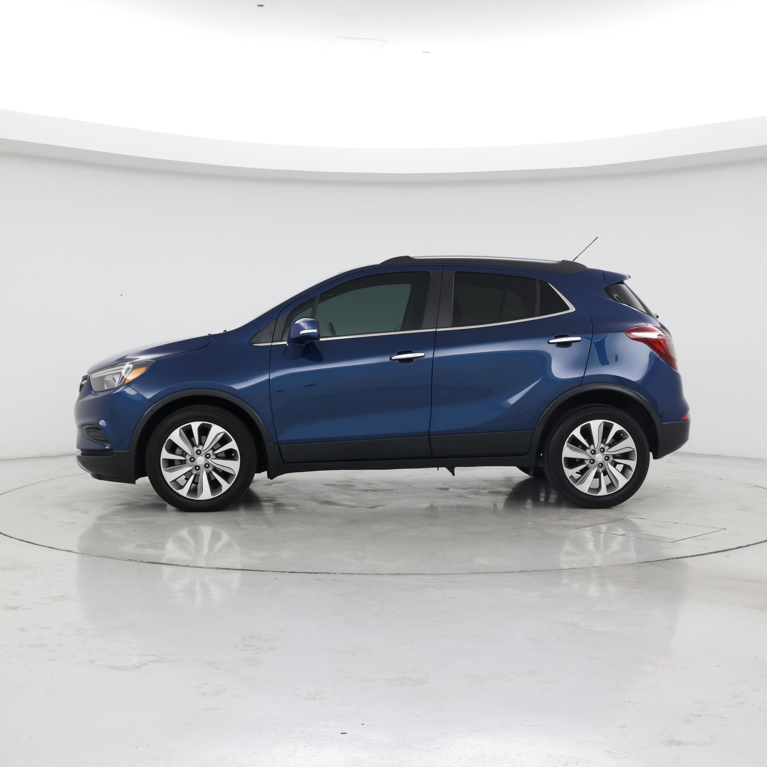 Thumbnail: 2019 Buick Encore - 3